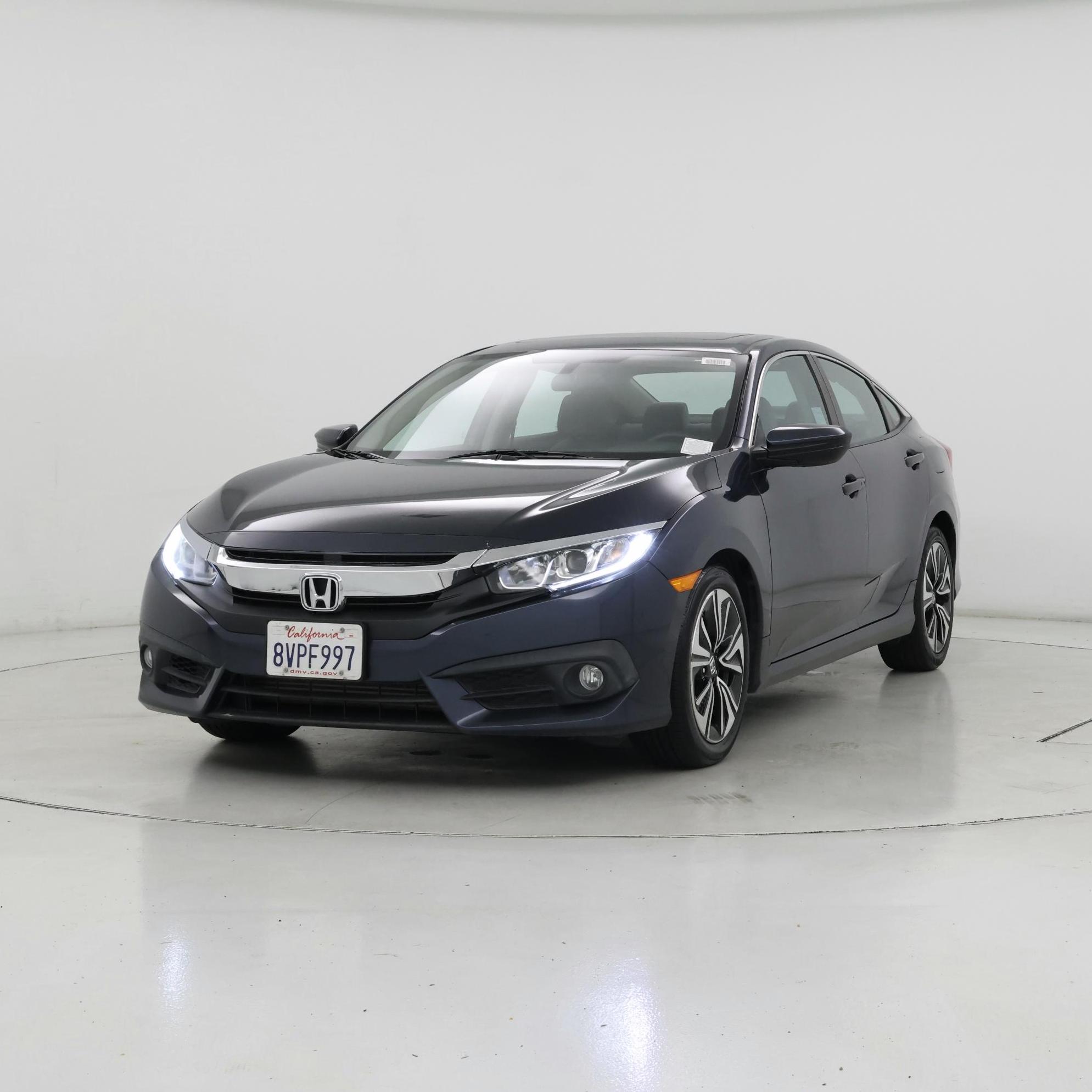 Thumbnail: 2017 Honda Civic - 4