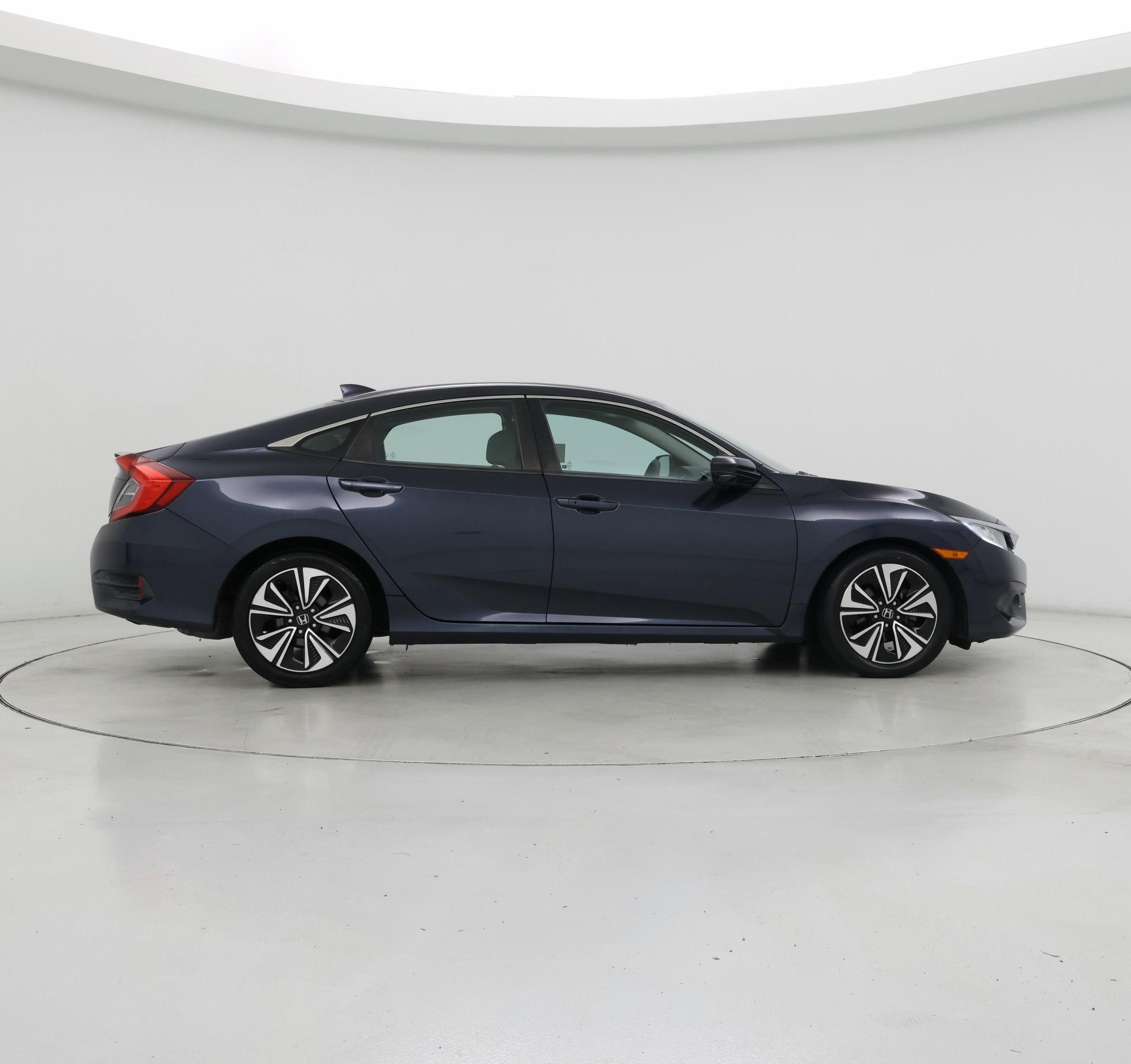Thumbnail: 2017 Honda Civic - 7