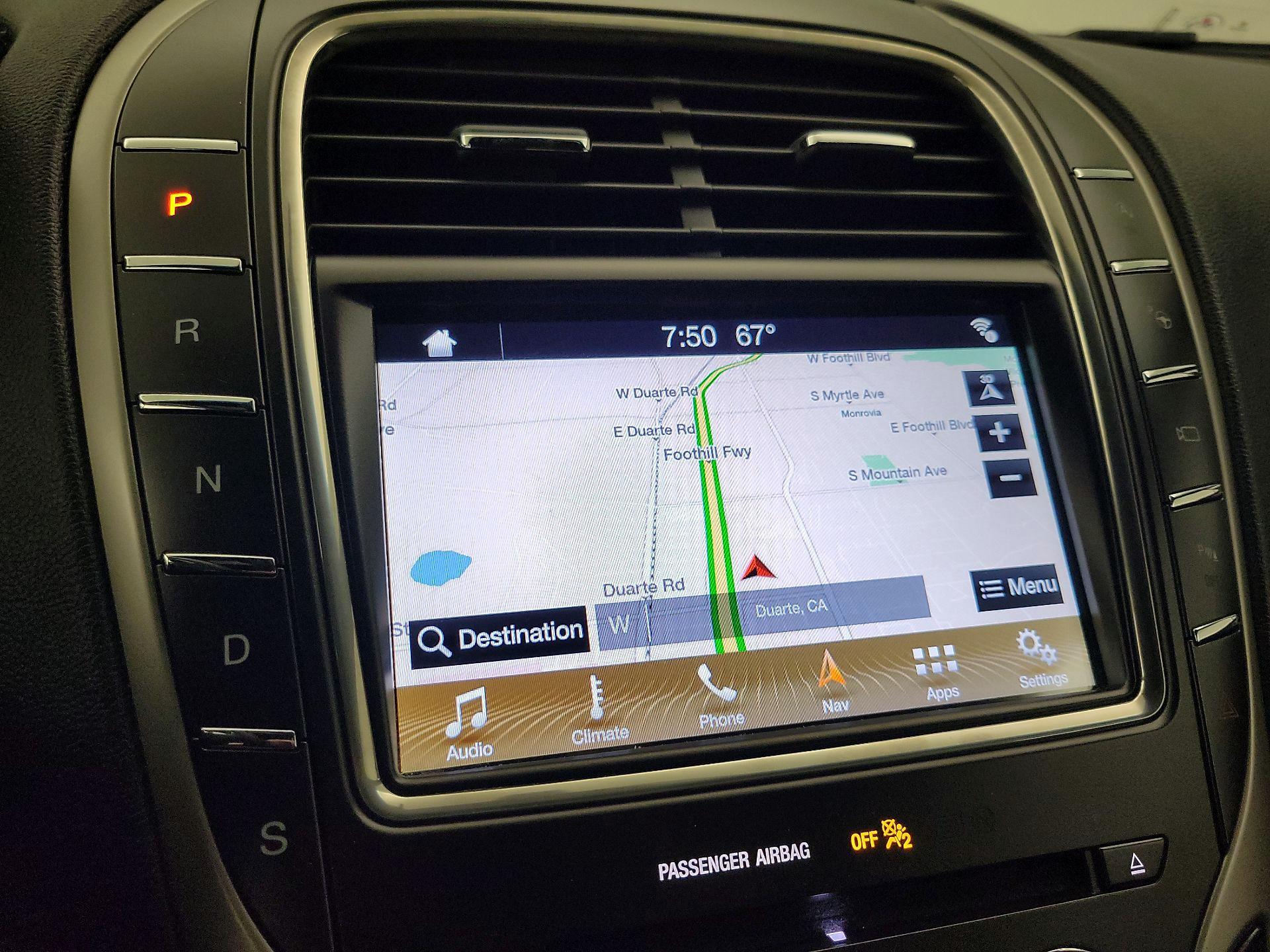 Thumbnail: 2019 Lincoln Nautilus - 14
