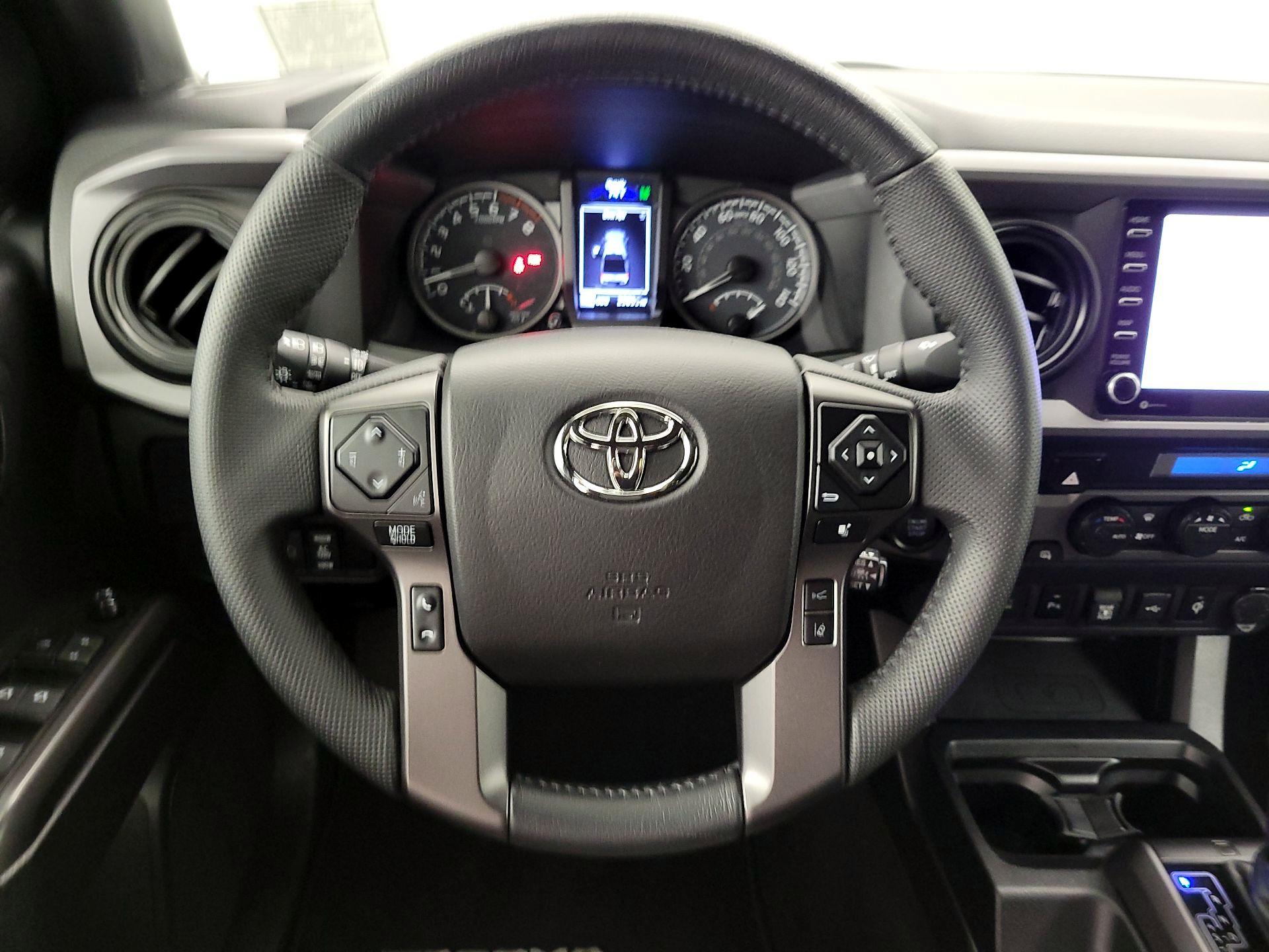 Thumbnail: 2021 Toyota Tacoma - 10