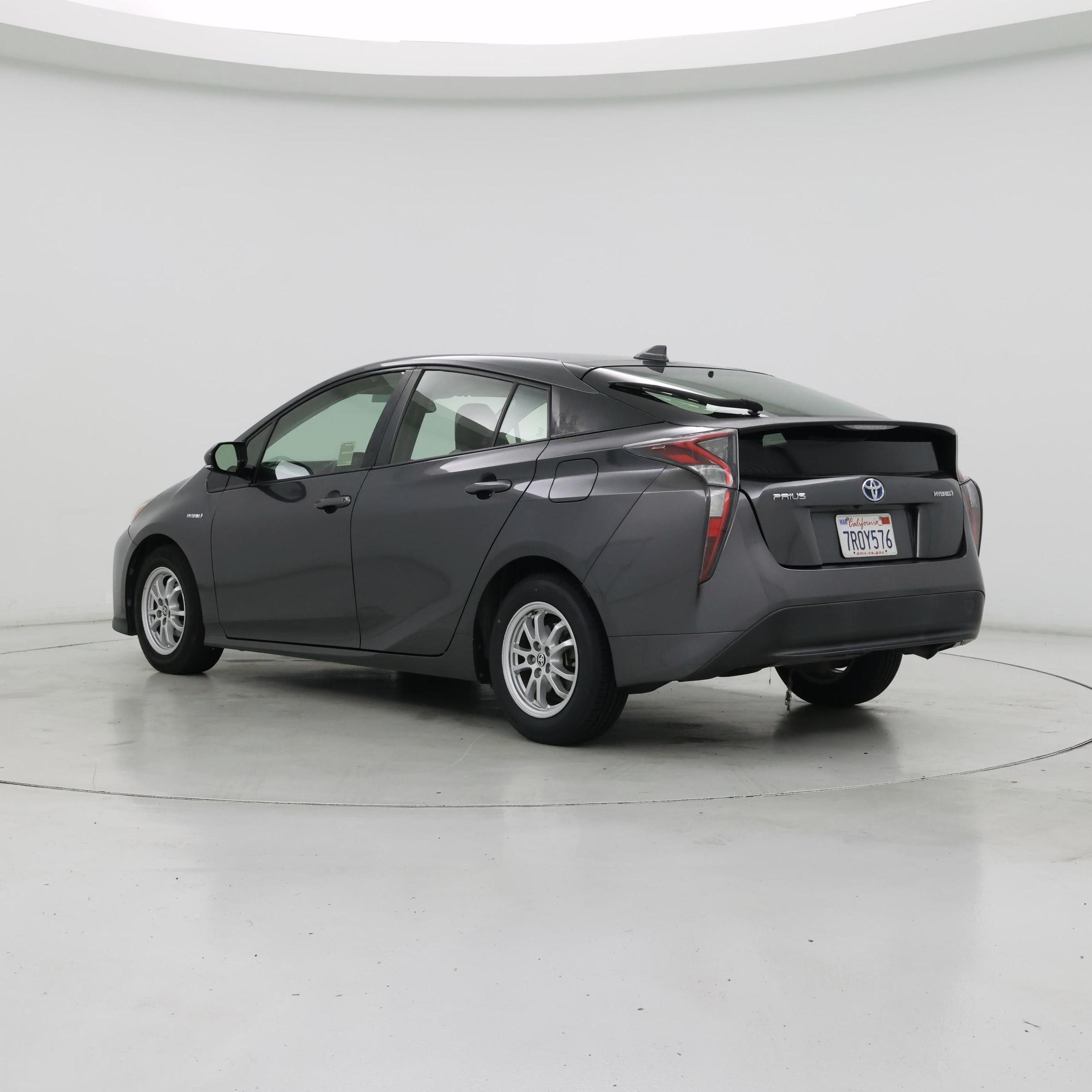 Thumbnail: 2016 Toyota Prius - 2