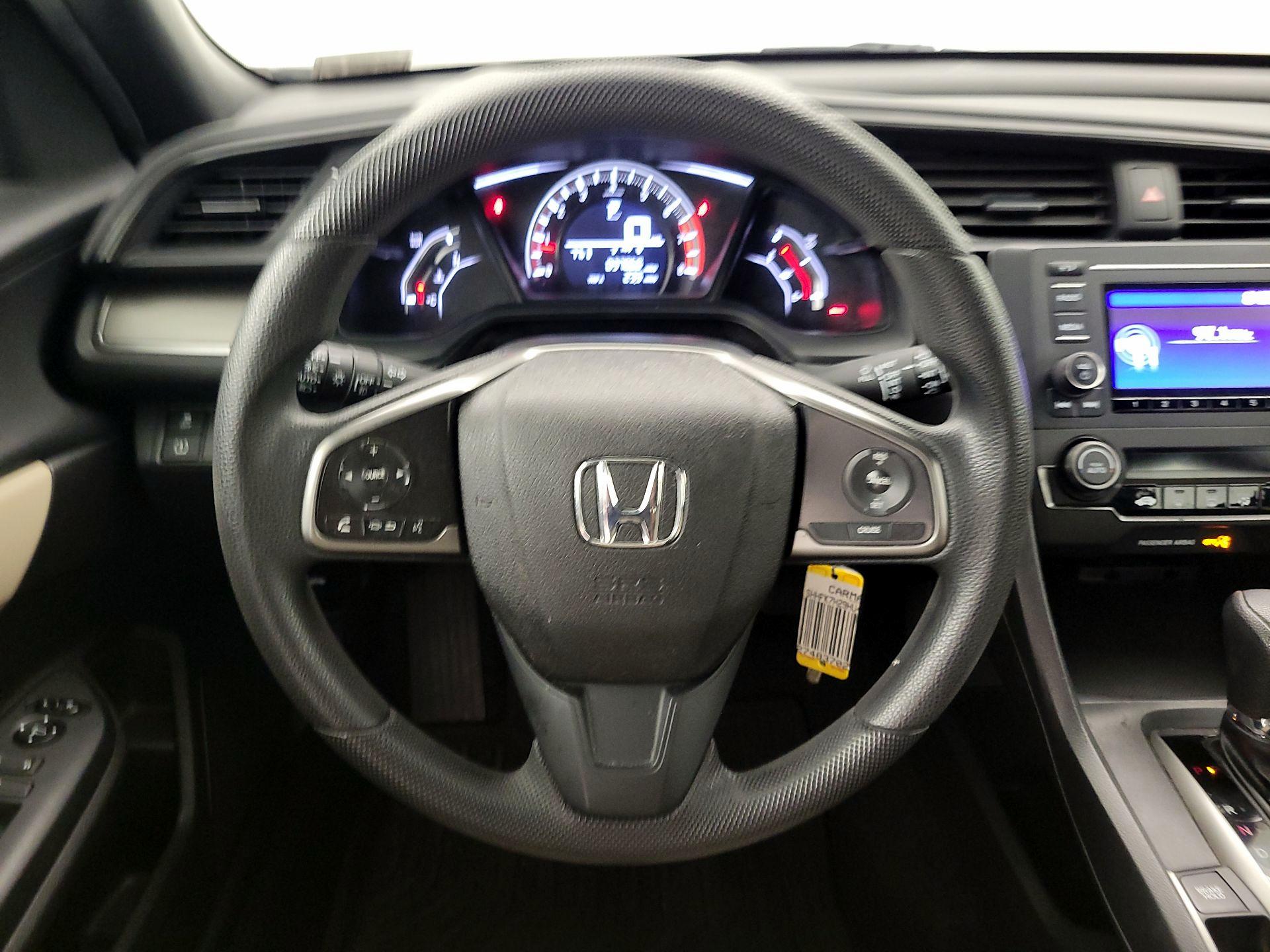 Thumbnail: 2017 Honda Civic - 10