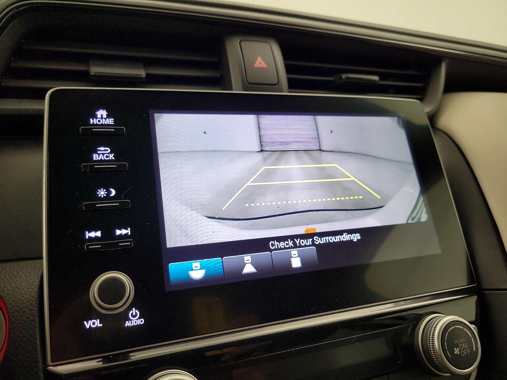 Thumbnail: 2019 Honda Insight - 14