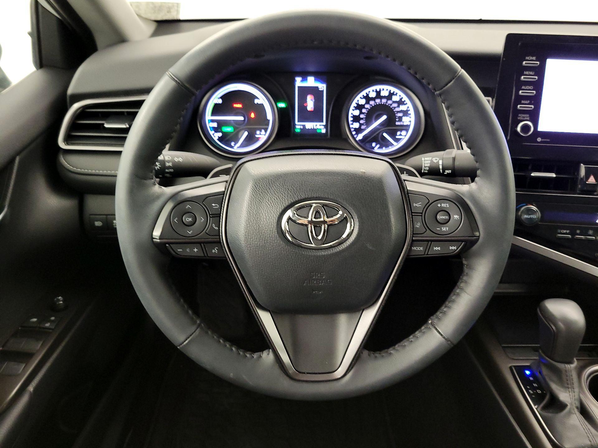 Thumbnail: 2024 Toyota Camry - 10