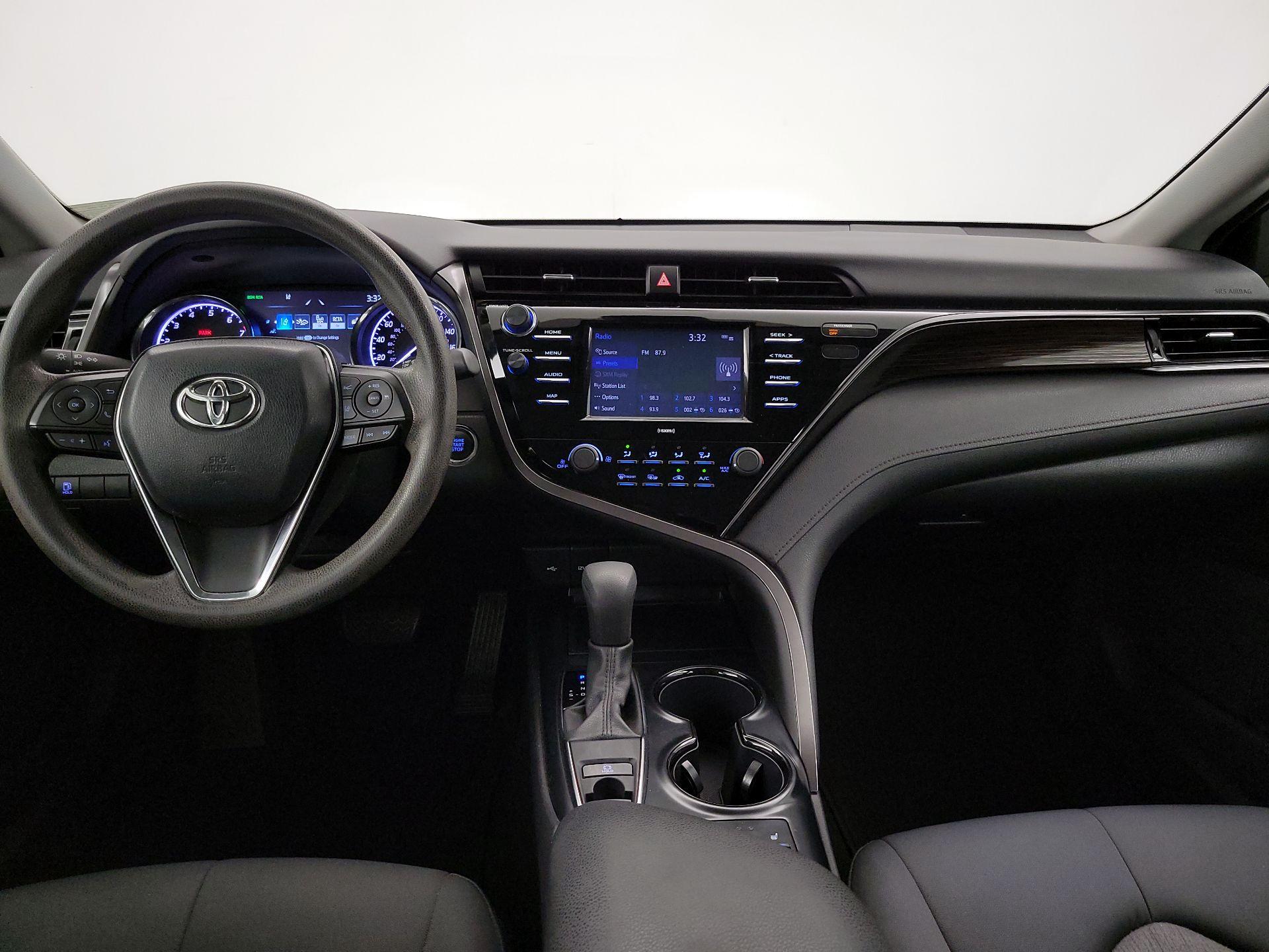 Thumbnail: 2020 Toyota Camry - 9
