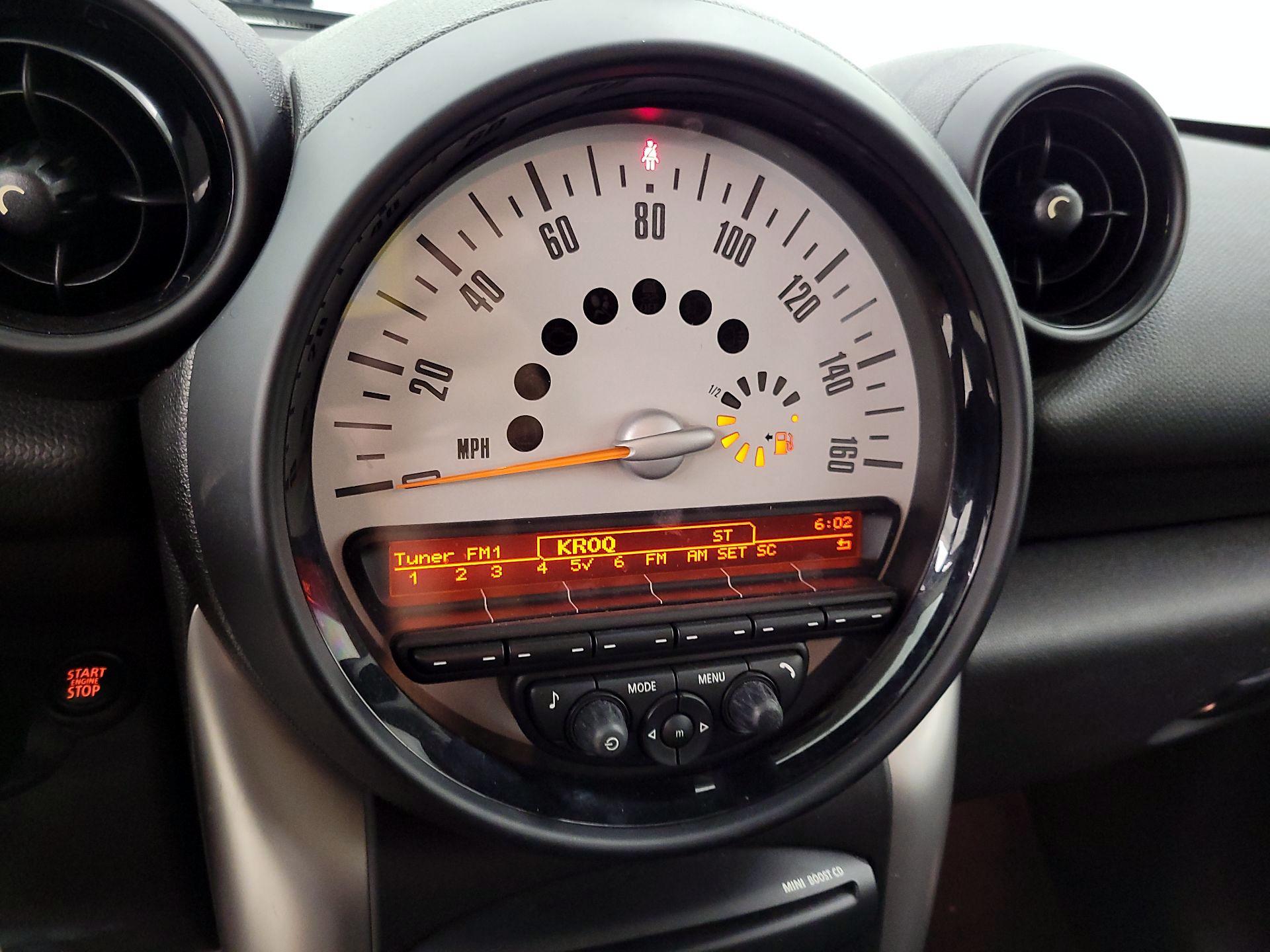 Thumbnail: 2014 MINI Cooper Countryman - 13