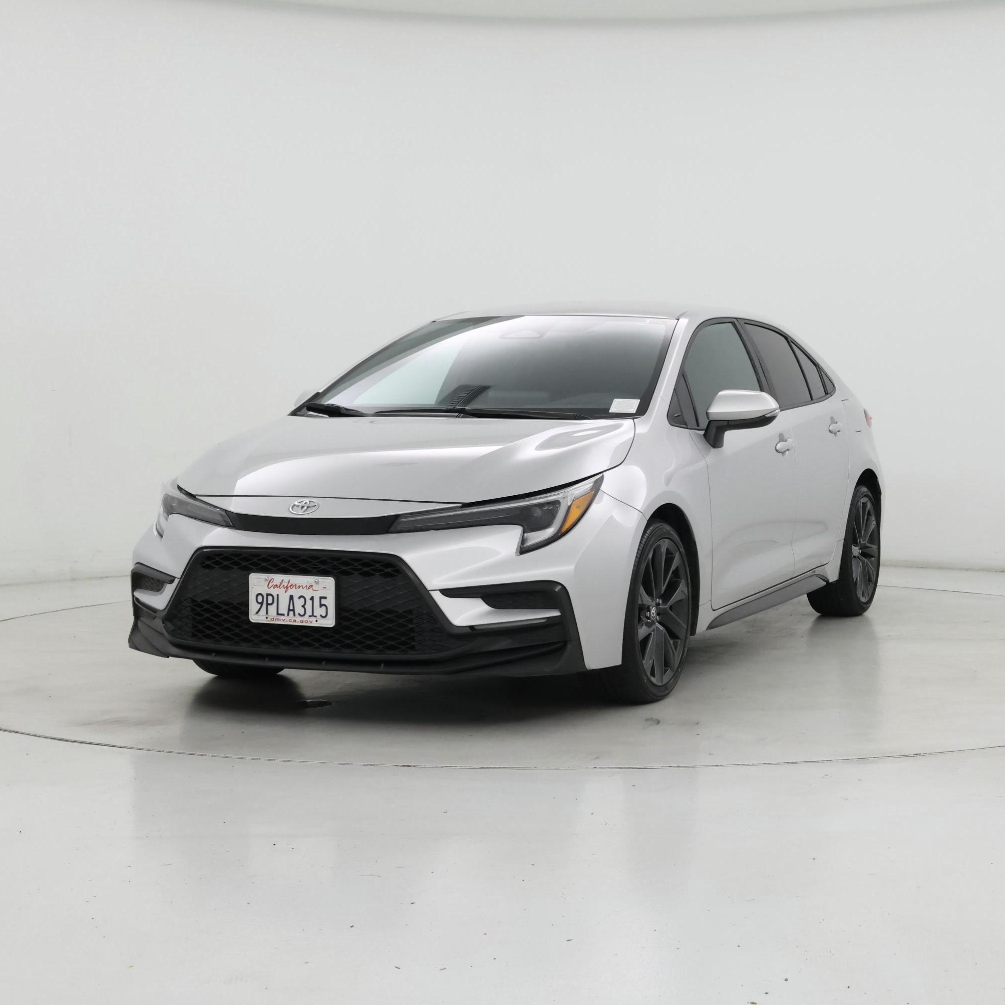 Thumbnail: 2023 Toyota Corolla - 4