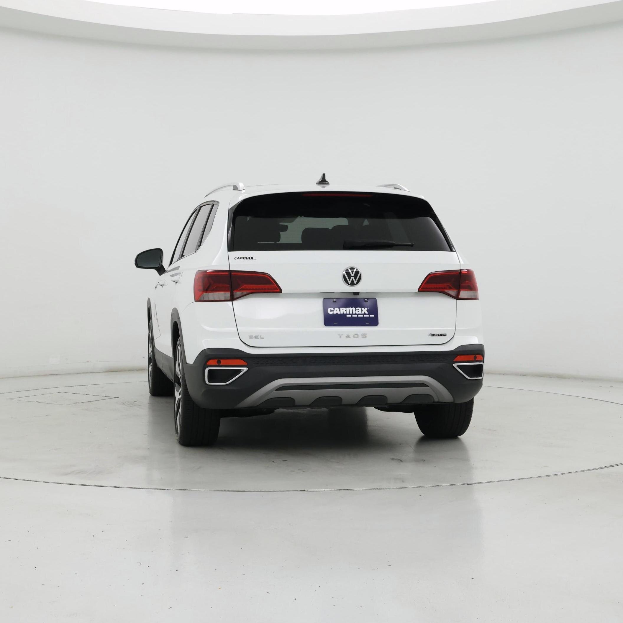 Thumbnail: 2023 Volkswagen Taos - 6