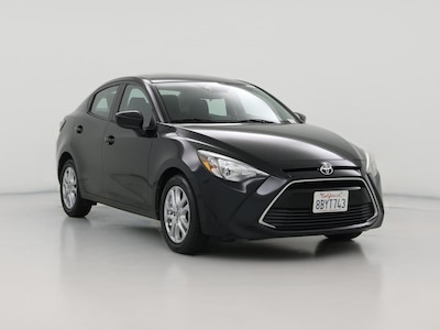 Black 2018 Toyota Yaris iA