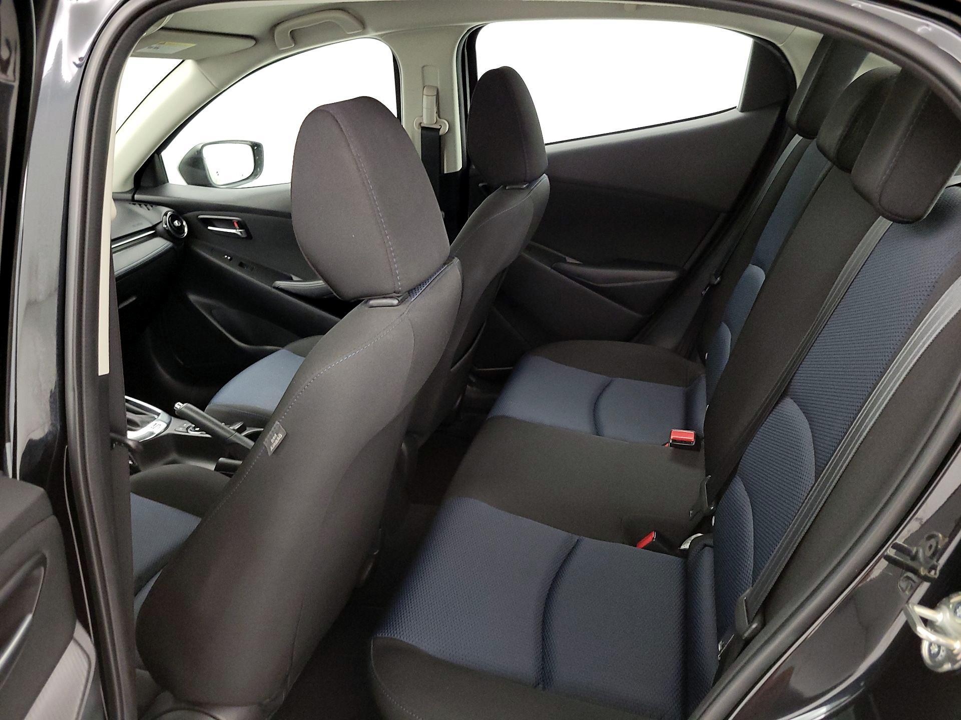 Thumbnail: 2018 Toyota Yaris iA - 19