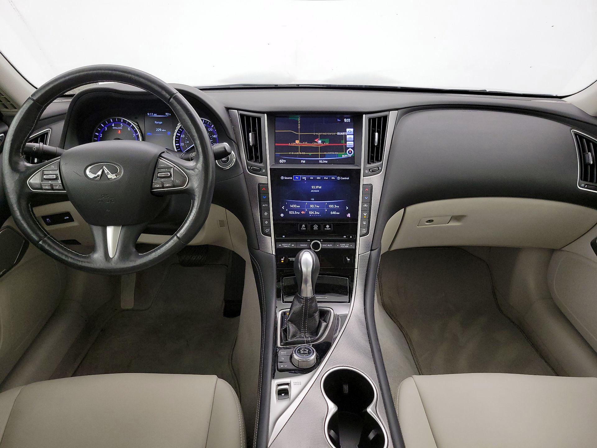Thumbnail: 2017 INFINITI Q50 - 9