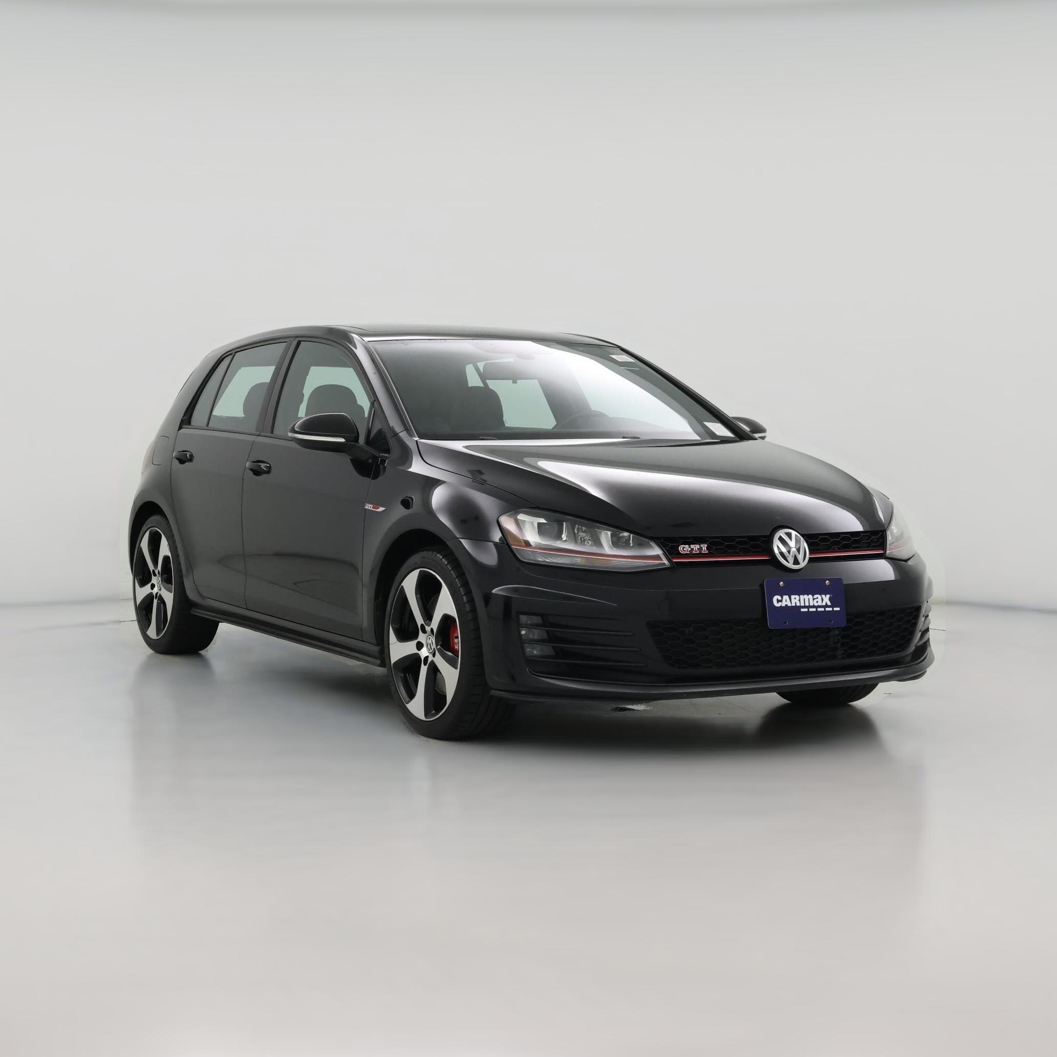 Thumbnail: 2017 Volkswagen Golf - 1