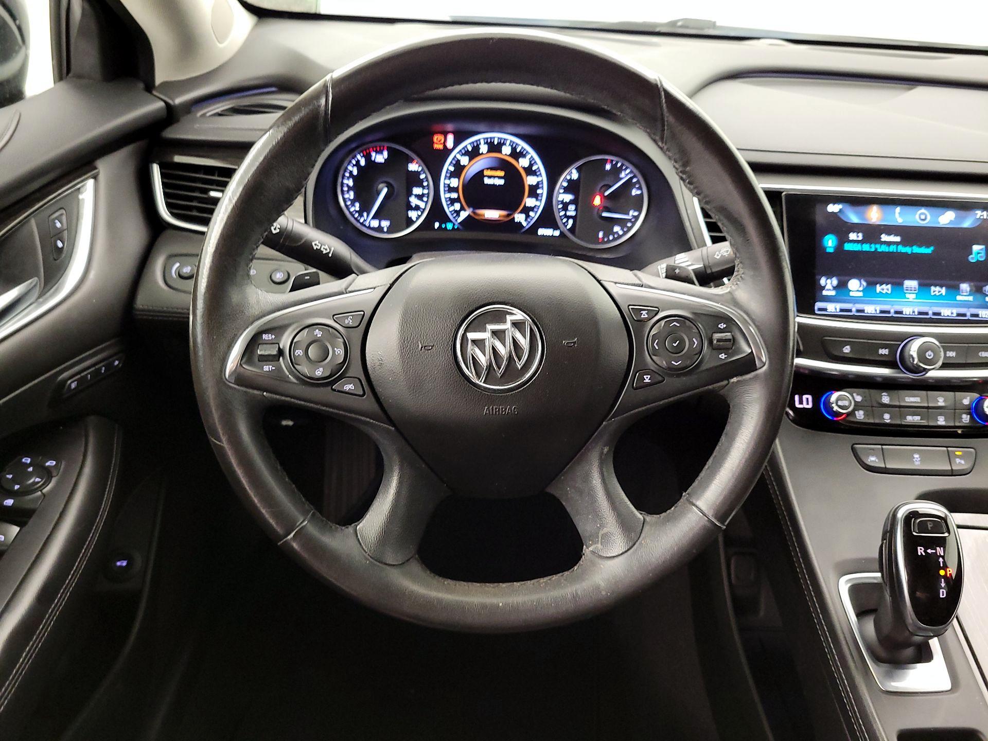 Thumbnail: 2017 Buick LaCrosse - 10