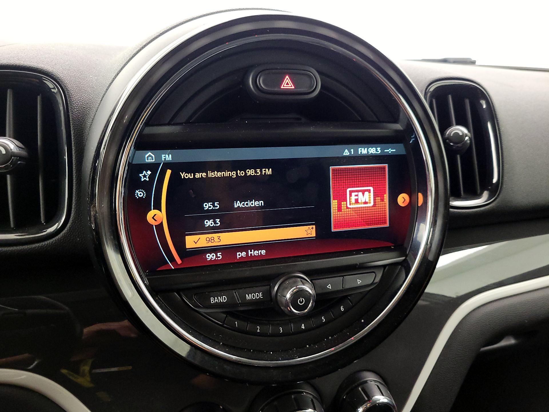 Thumbnail: 2018 MINI Cooper Countryman - 16