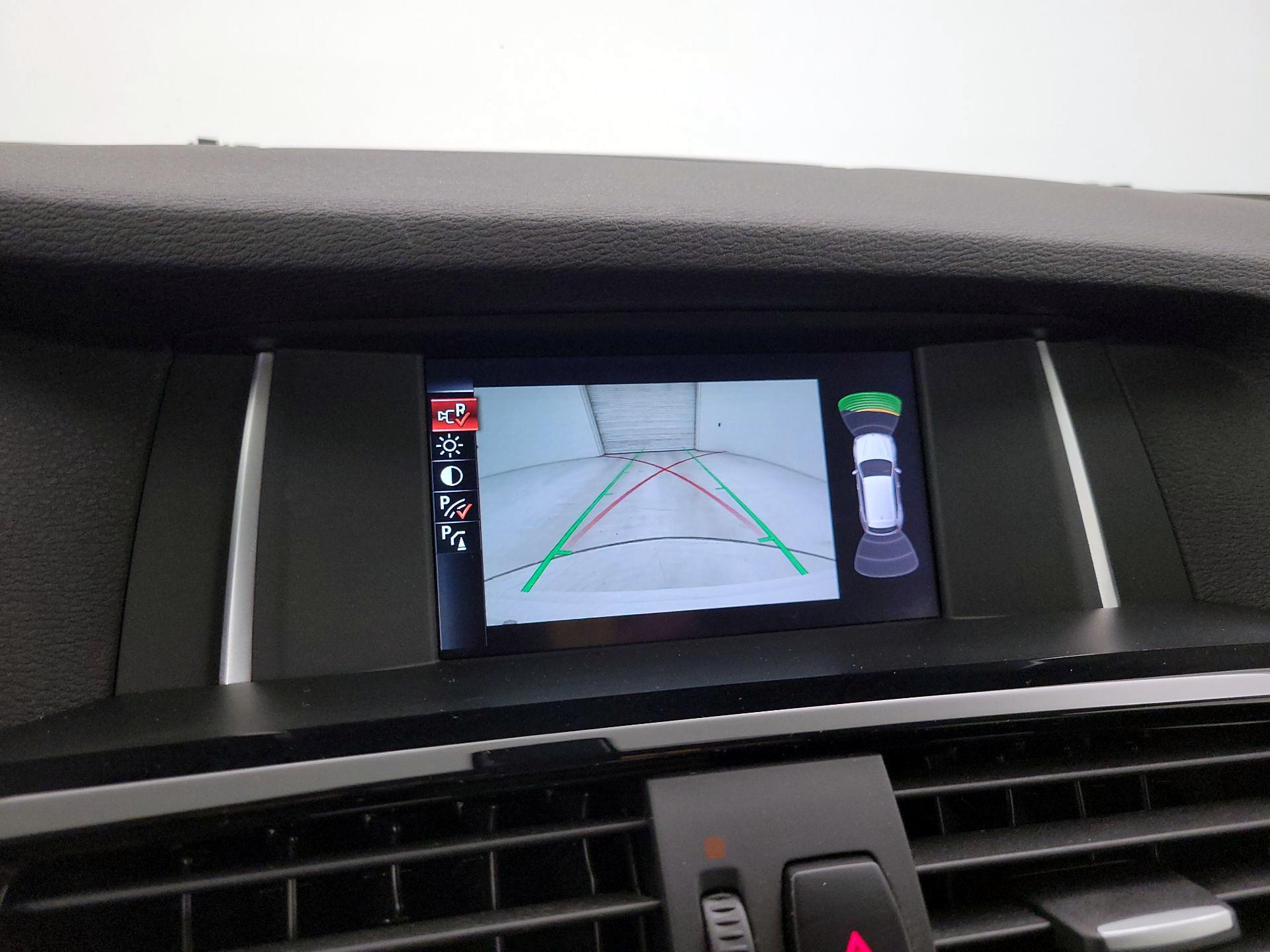 Thumbnail: 2017 BMW X3 - 14