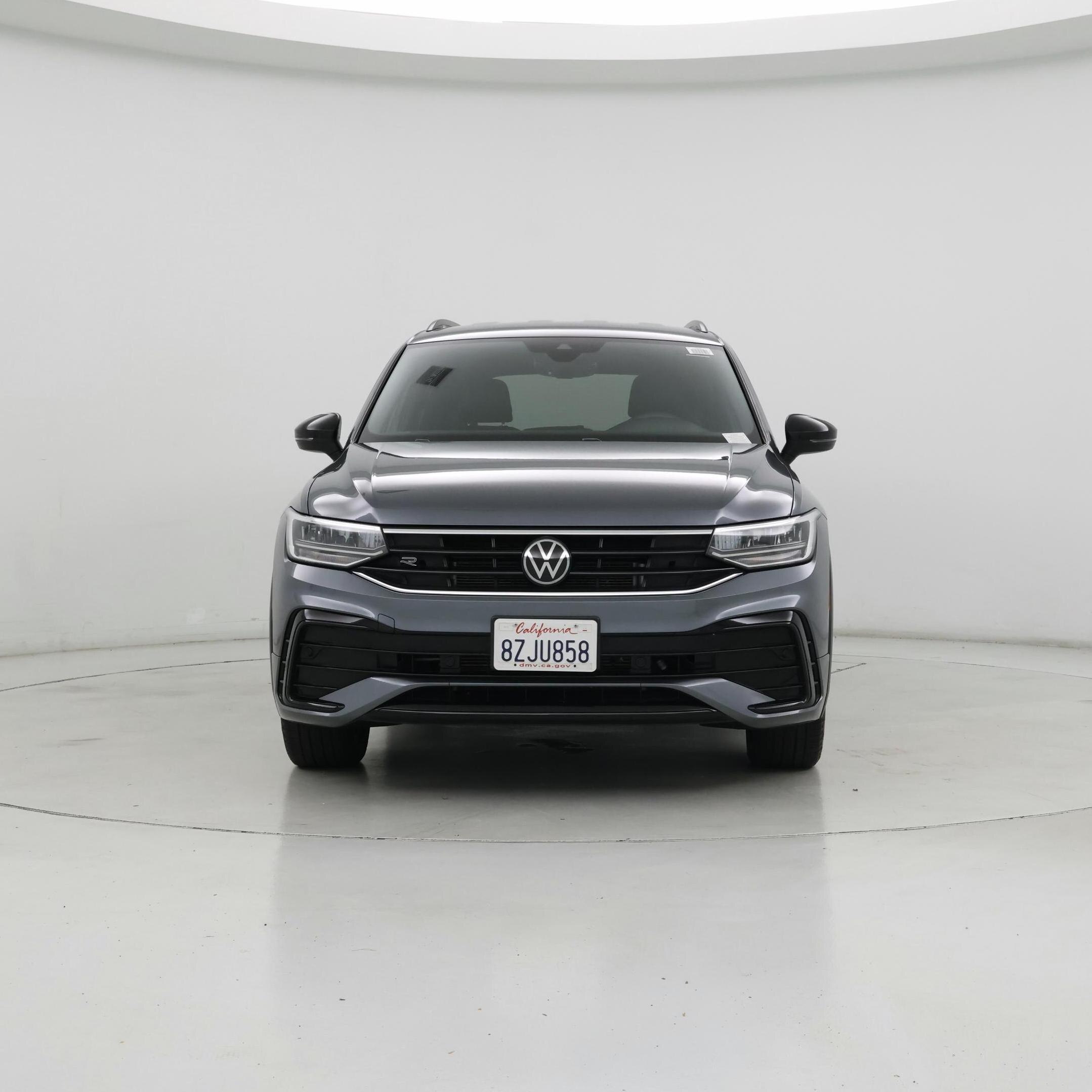 Thumbnail: 2022 Volkswagen Tiguan - 5