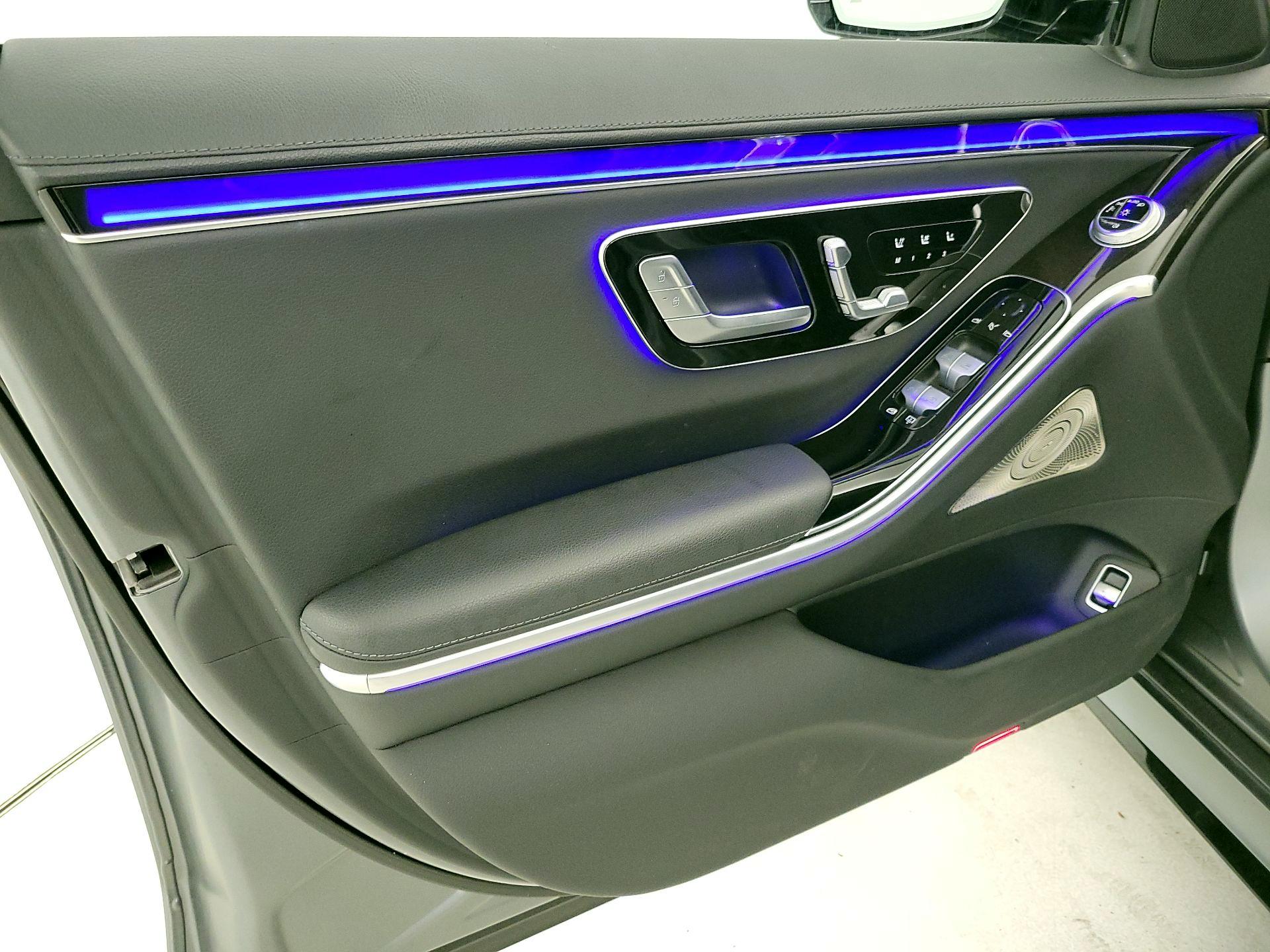 Thumbnail: 2022 Mercedes-Benz S-Class - 12