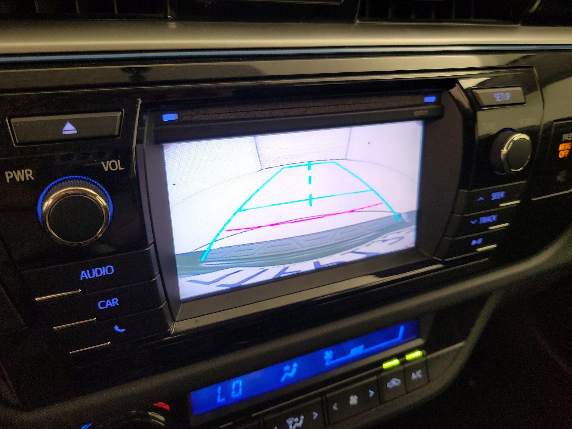 Thumbnail: 2016 Toyota Corolla - 14