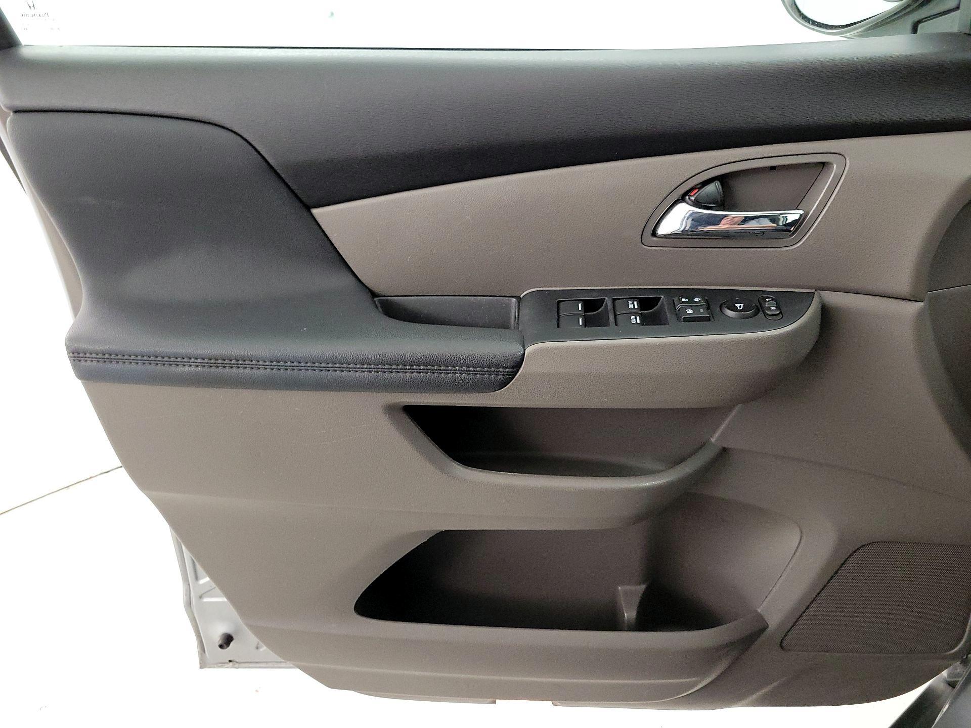 Thumbnail: 2016 Honda Odyssey - 12