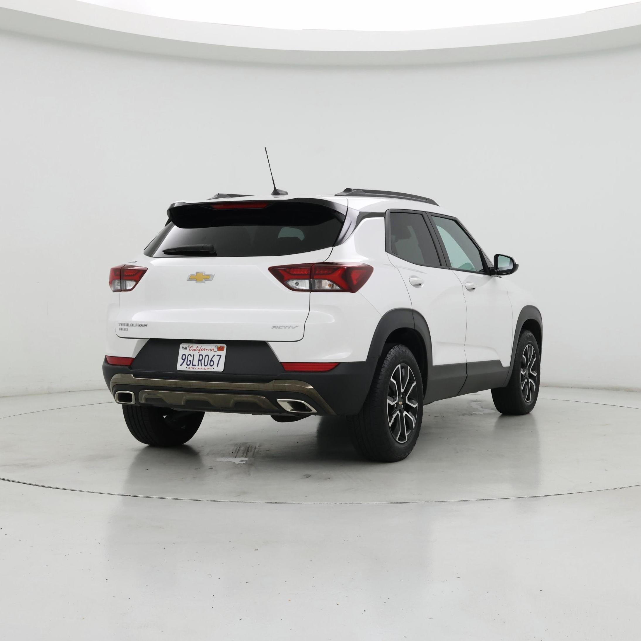 Thumbnail: 2023 Chevrolet TrailBlazer - 8