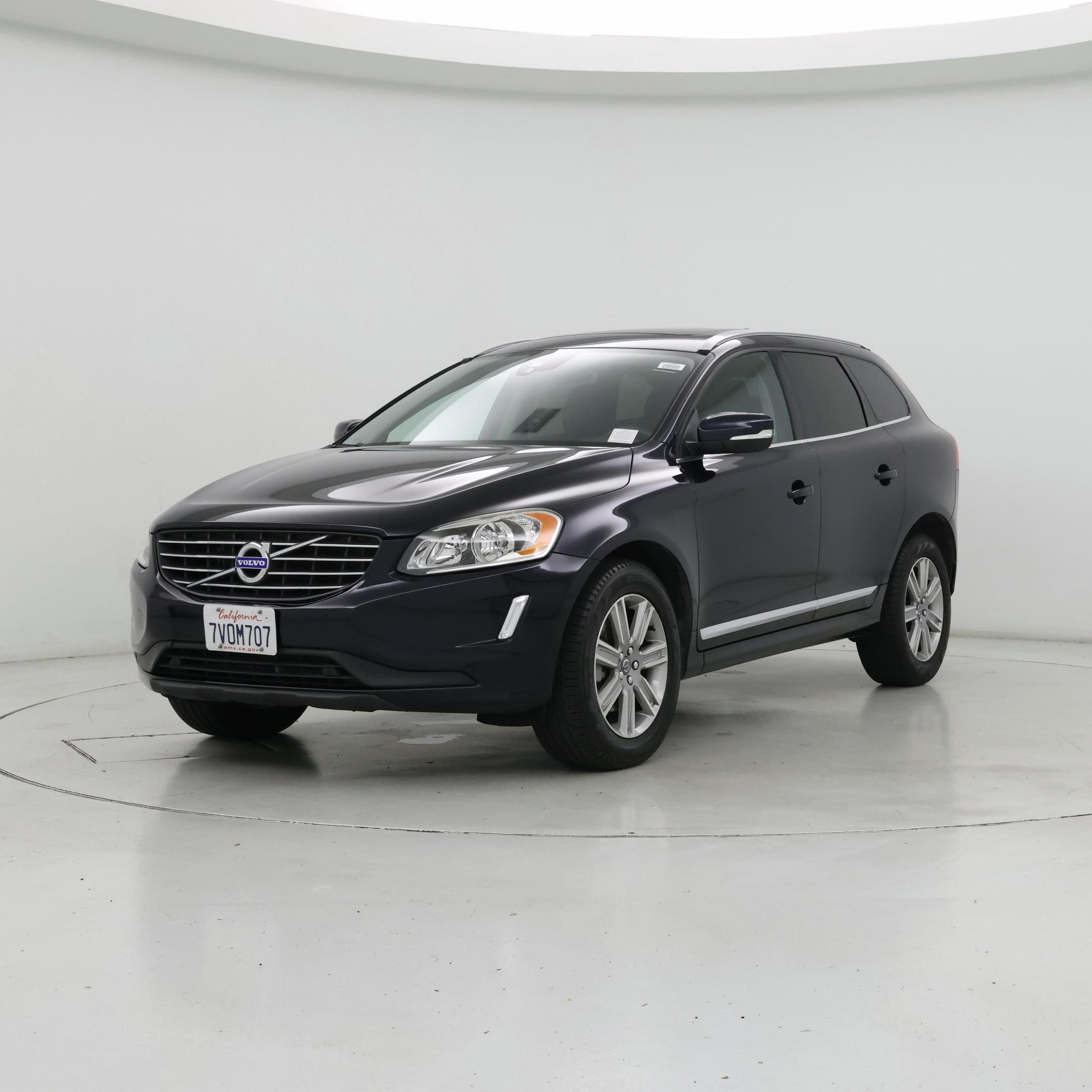 Thumbnail: 2016 Volvo XC60 - 4