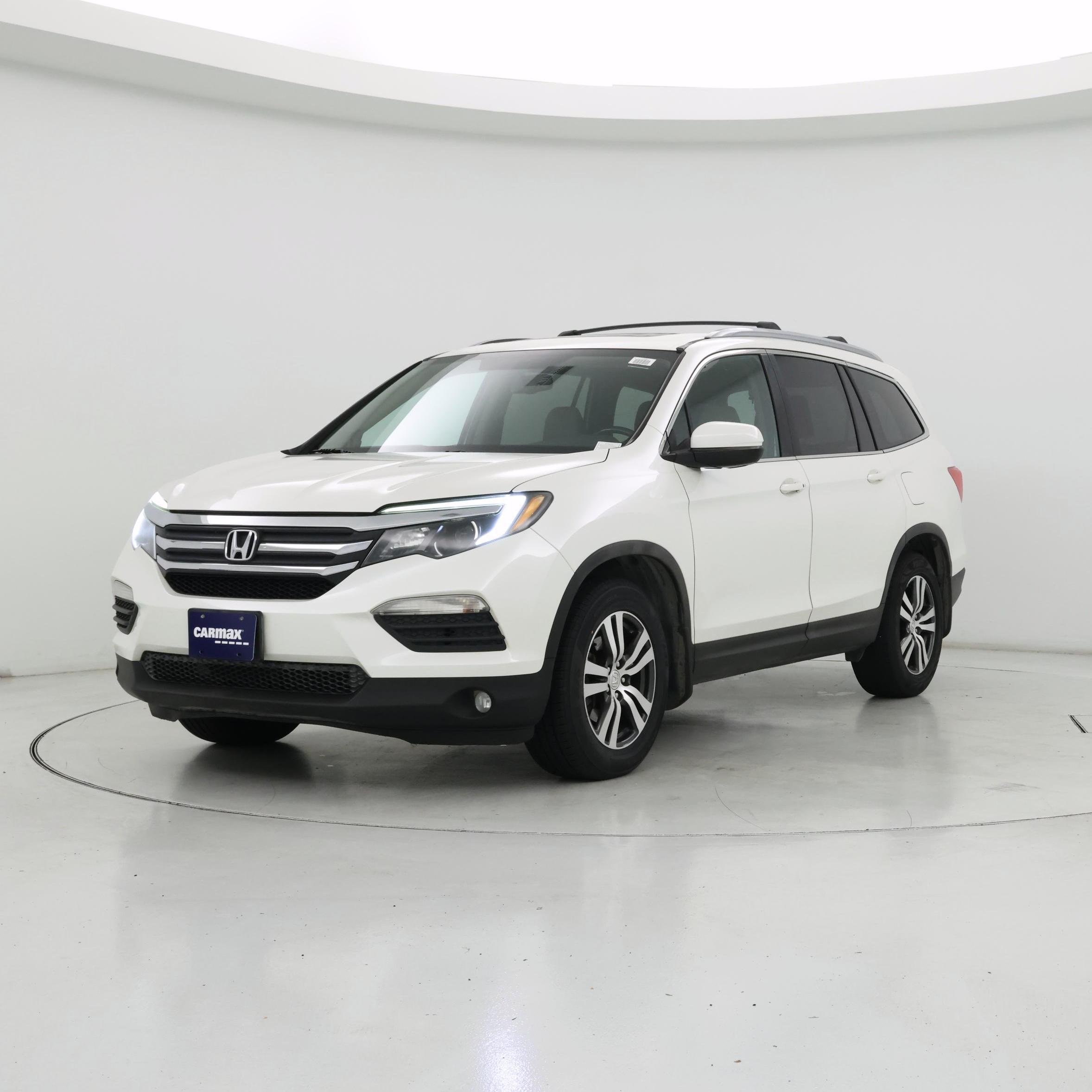 Thumbnail: 2016 Honda Pilot - 4