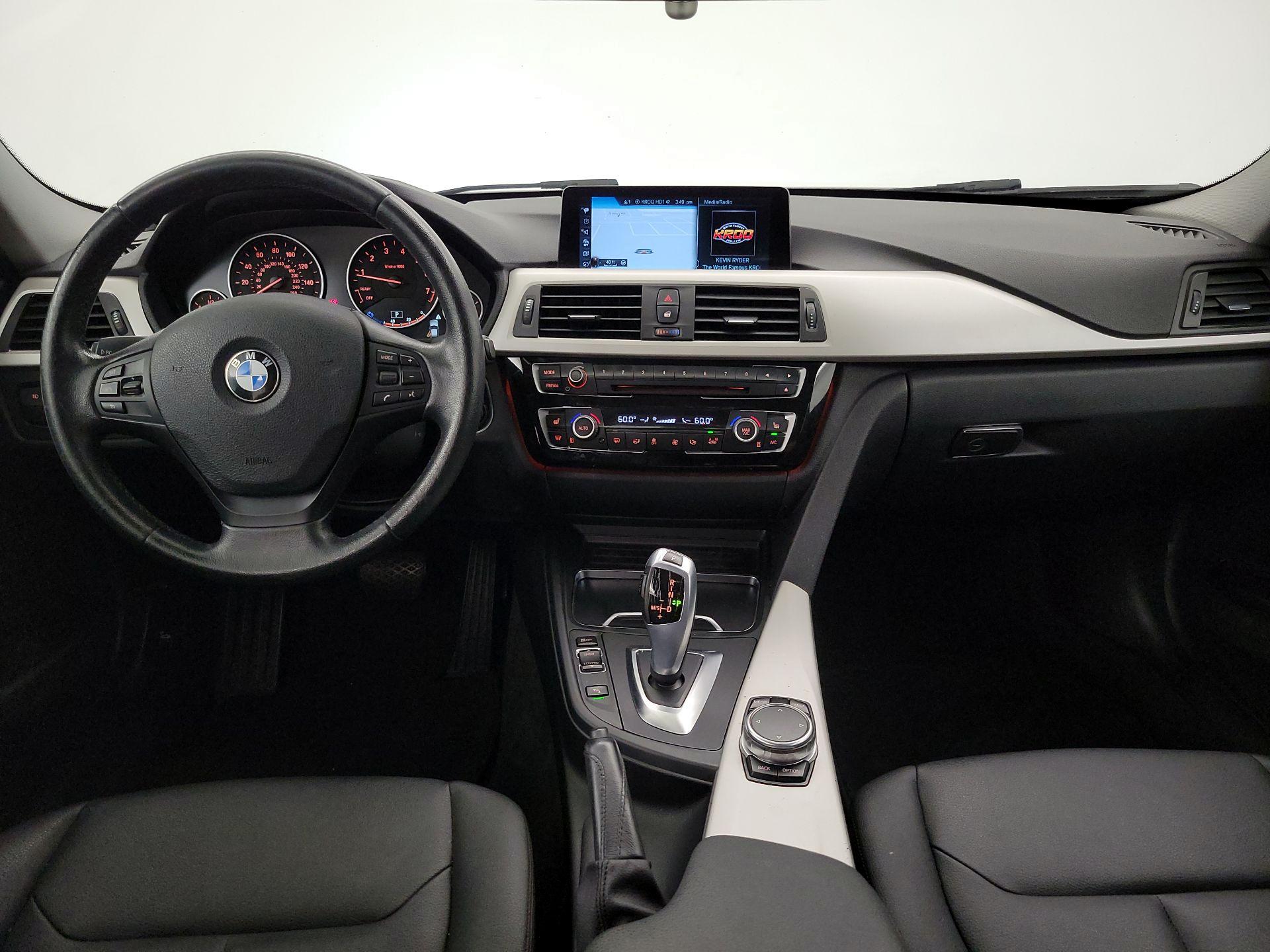 Thumbnail: 2017 BMW 3 Series - 9