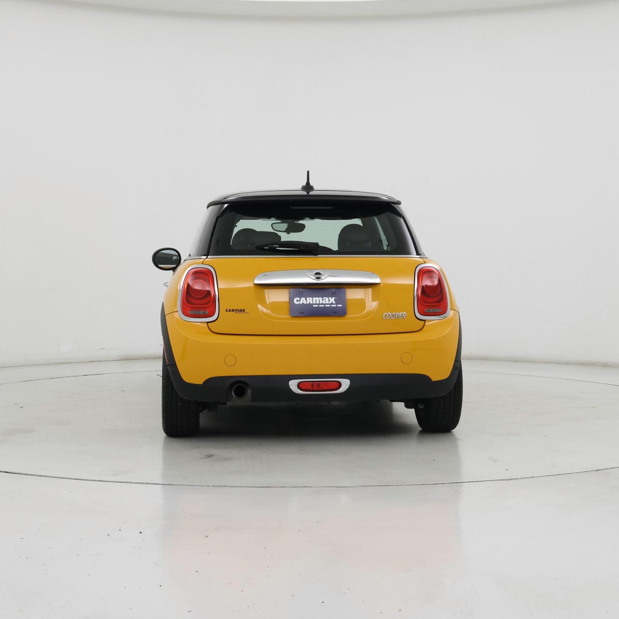 Thumbnail: 2014 MINI Cooper Hardtop - 6
