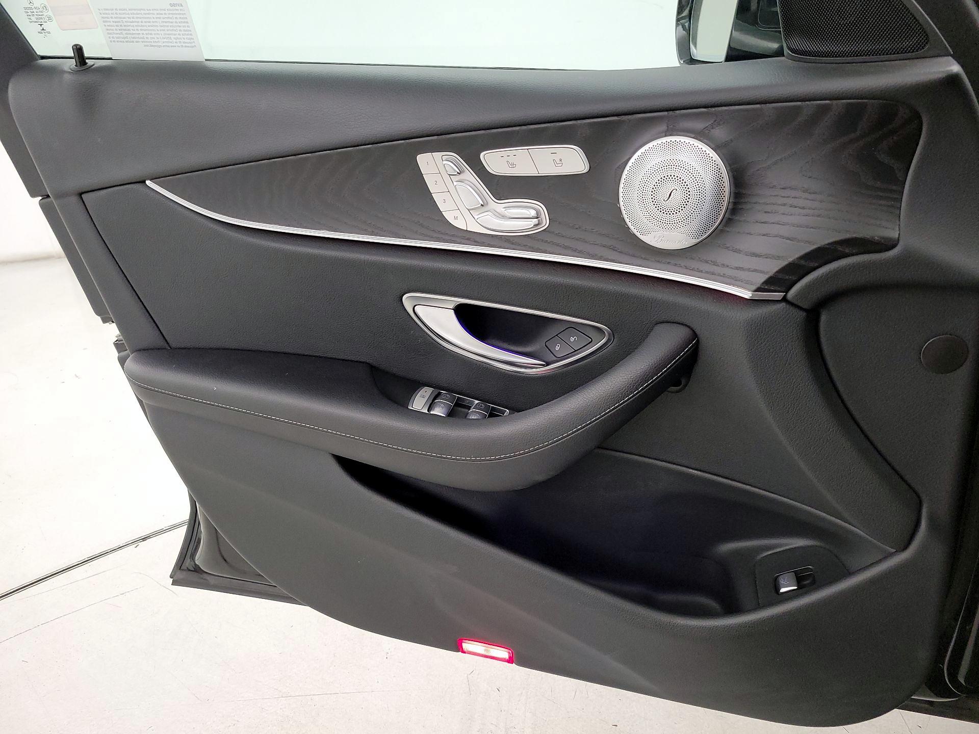 Thumbnail: 2018 Mercedes-Benz E-Class - 12