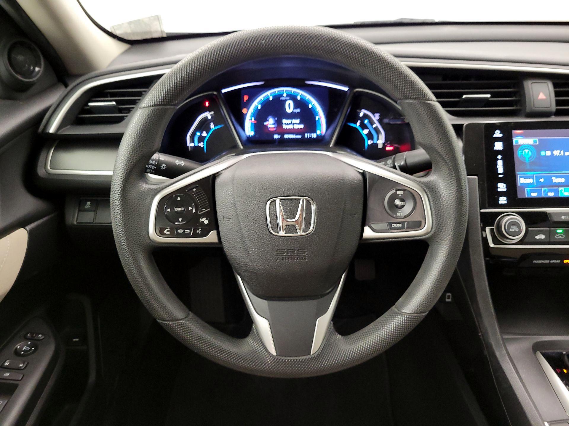 Thumbnail: 2016 Honda Civic - 10