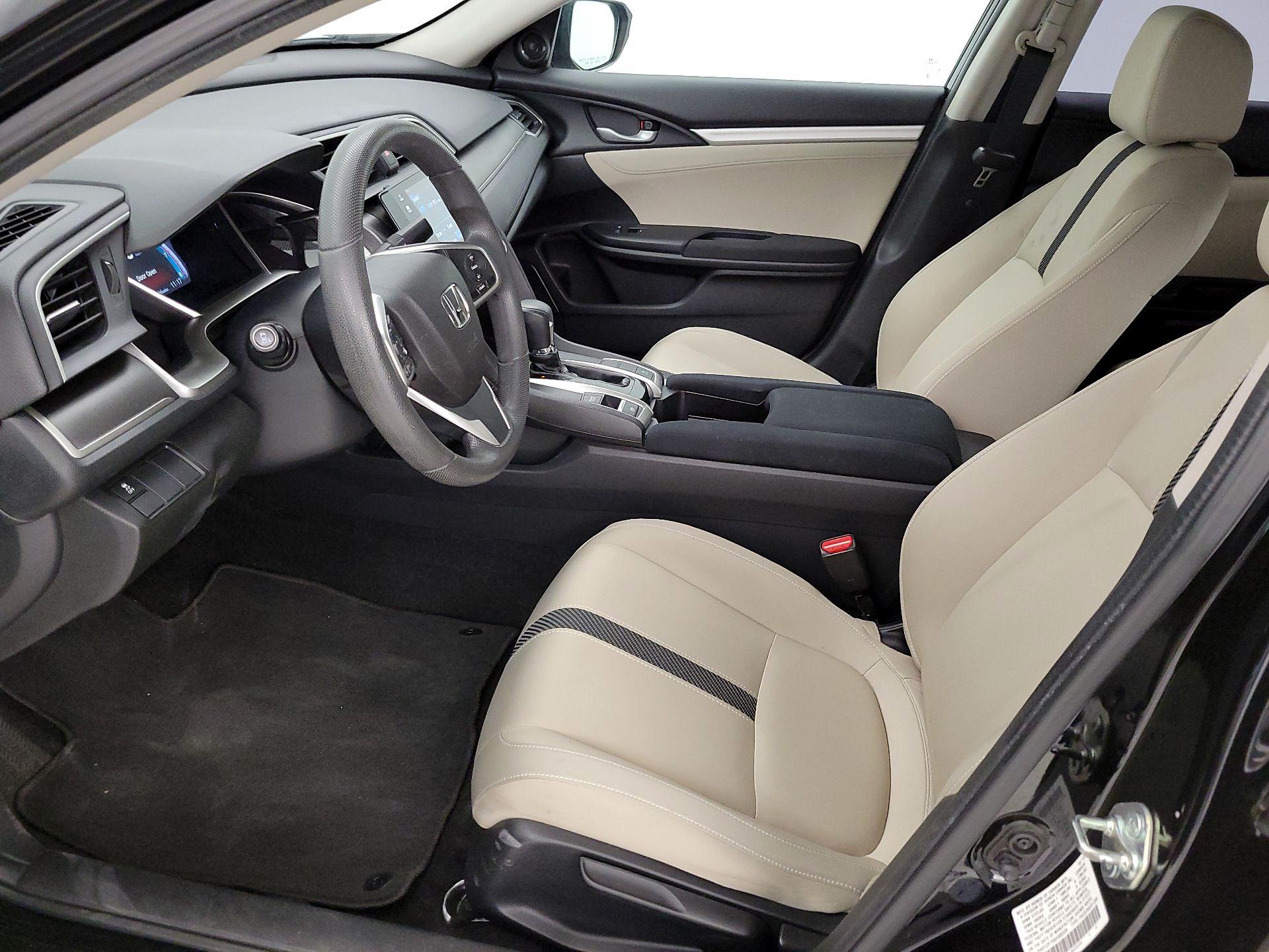 Thumbnail: 2016 Honda Civic - 11