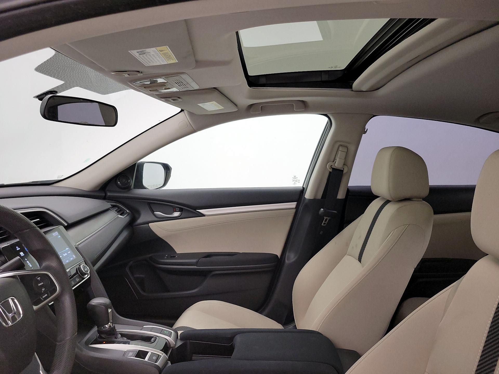 Thumbnail: 2016 Honda Civic - 19