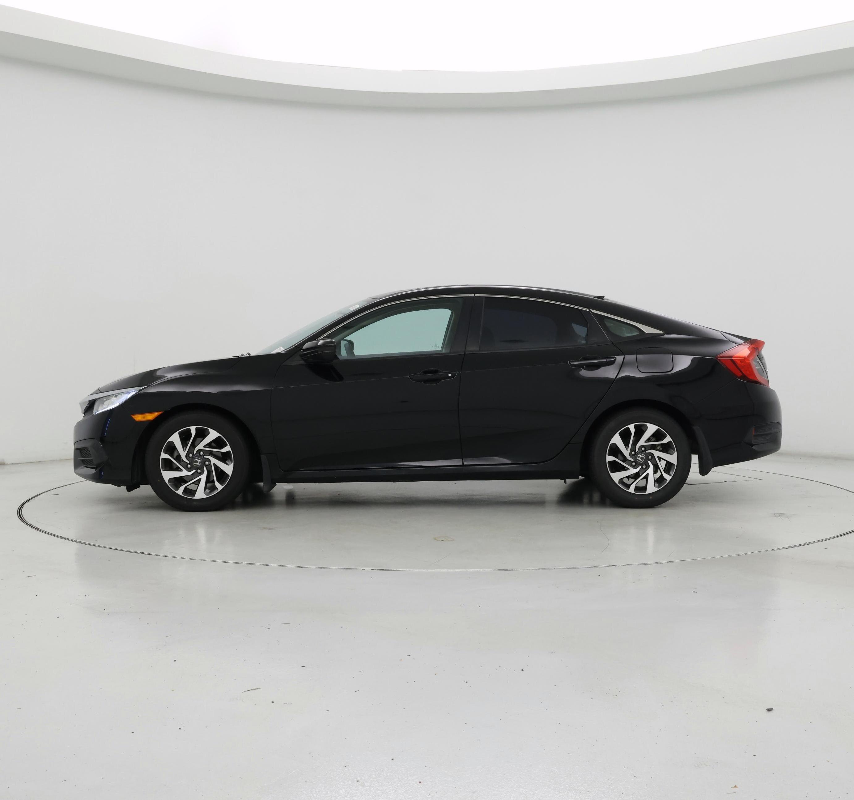 Thumbnail: 2016 Honda Civic - 3