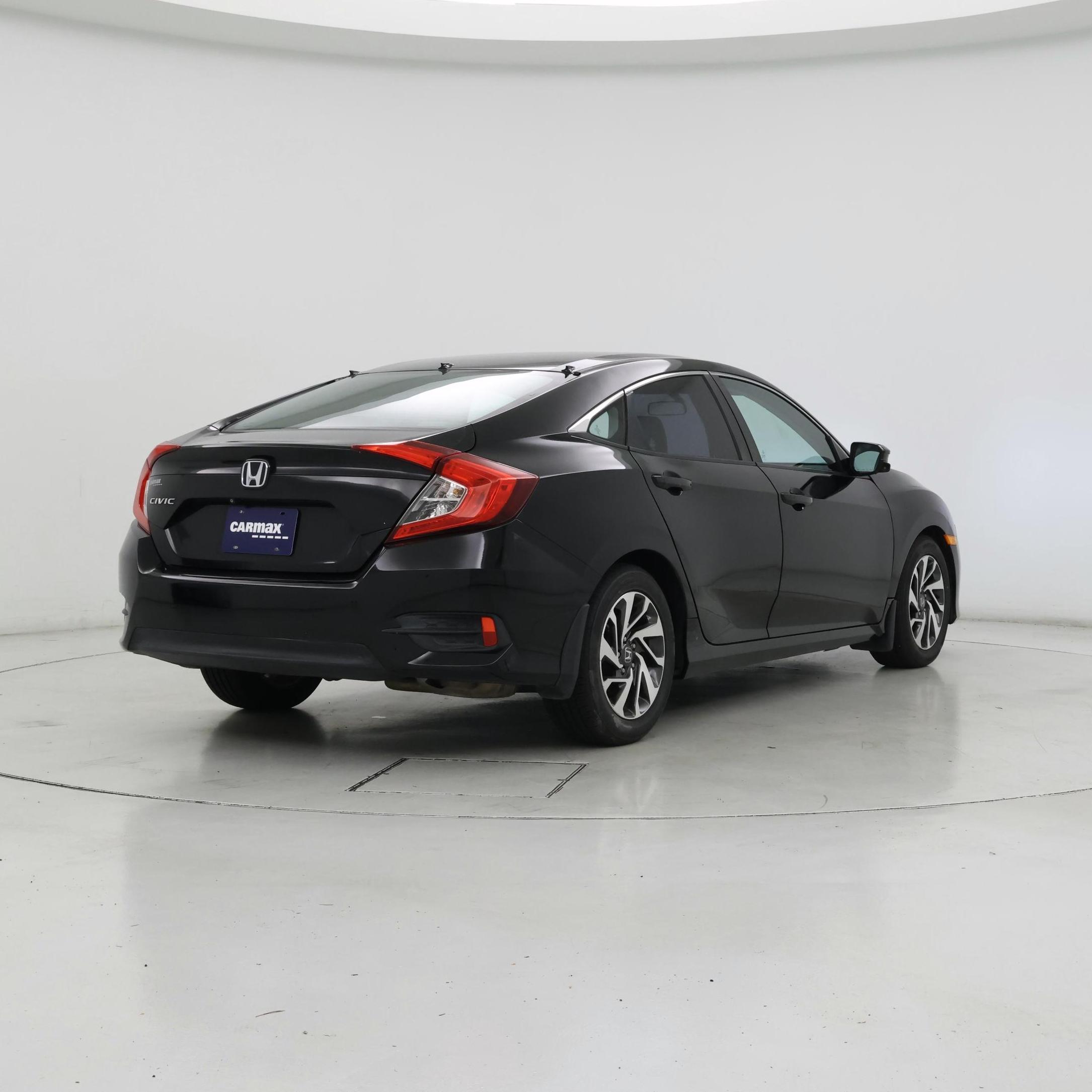 Thumbnail: 2016 Honda Civic - 8