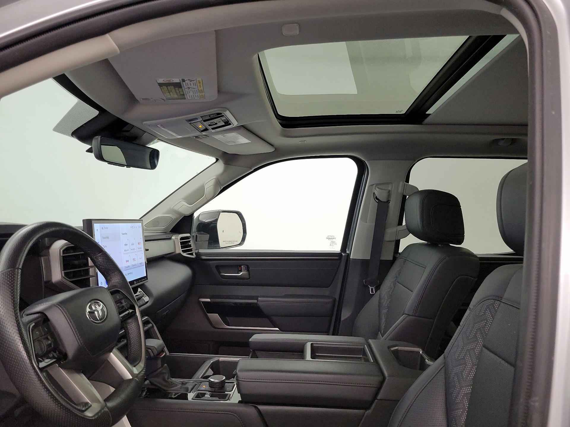Thumbnail: 2024 Toyota Tundra - 19