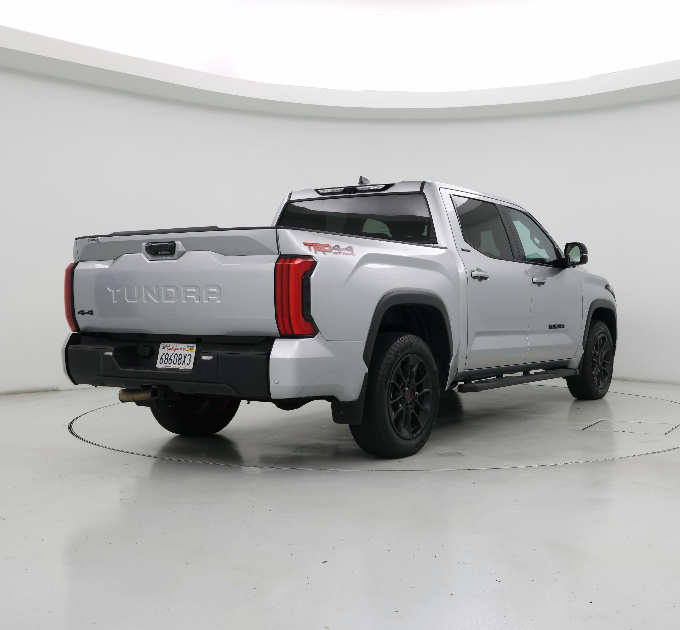 Thumbnail: 2024 Toyota Tundra - 8