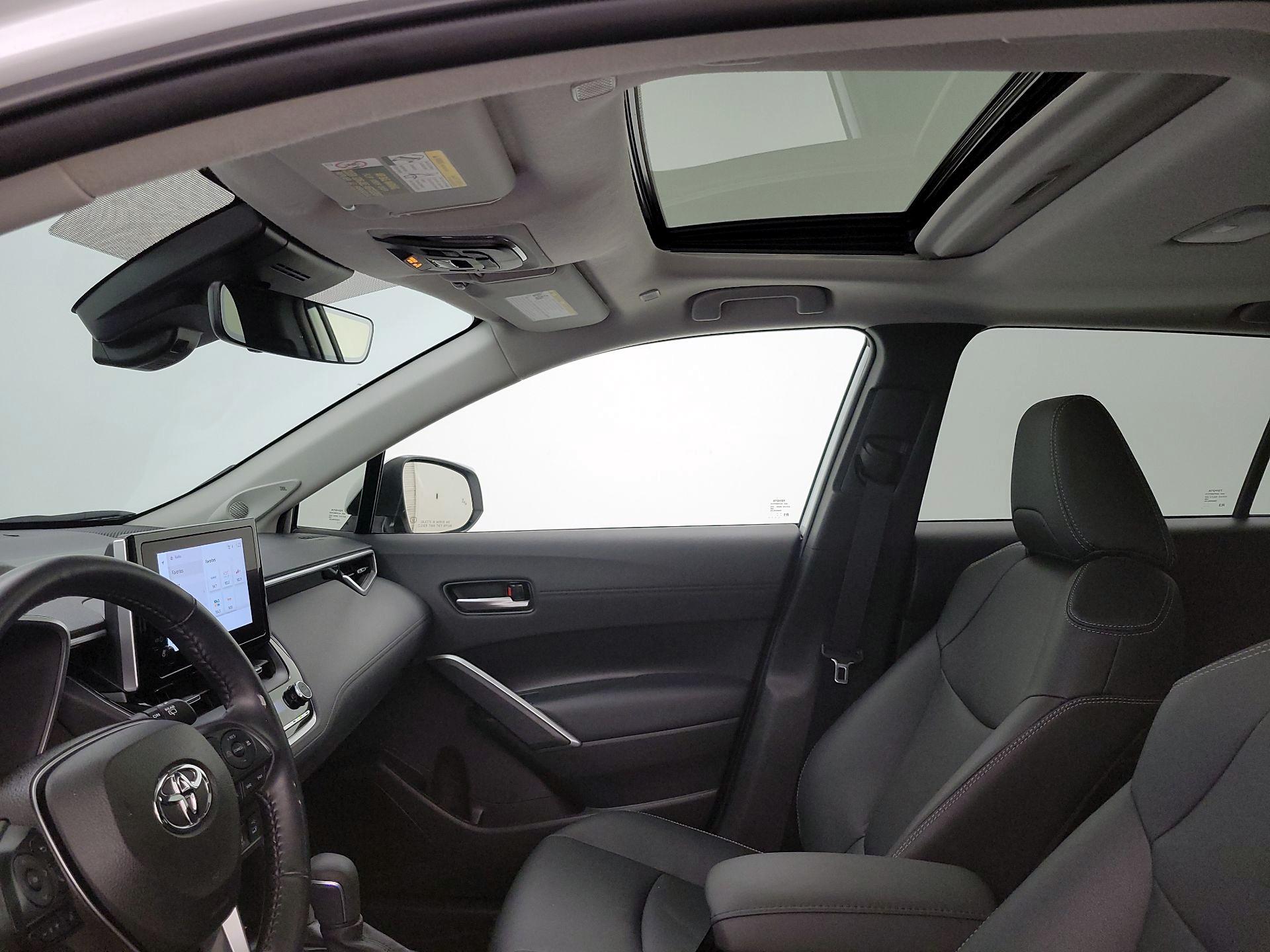 Thumbnail: 2023 Toyota Corolla Cross - 19