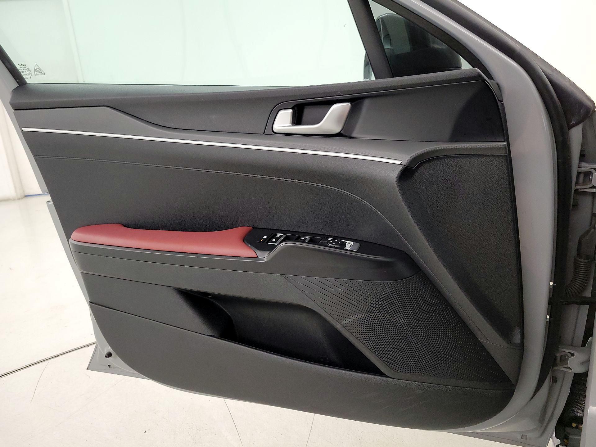 Thumbnail: 2022 Kia K5 - 12