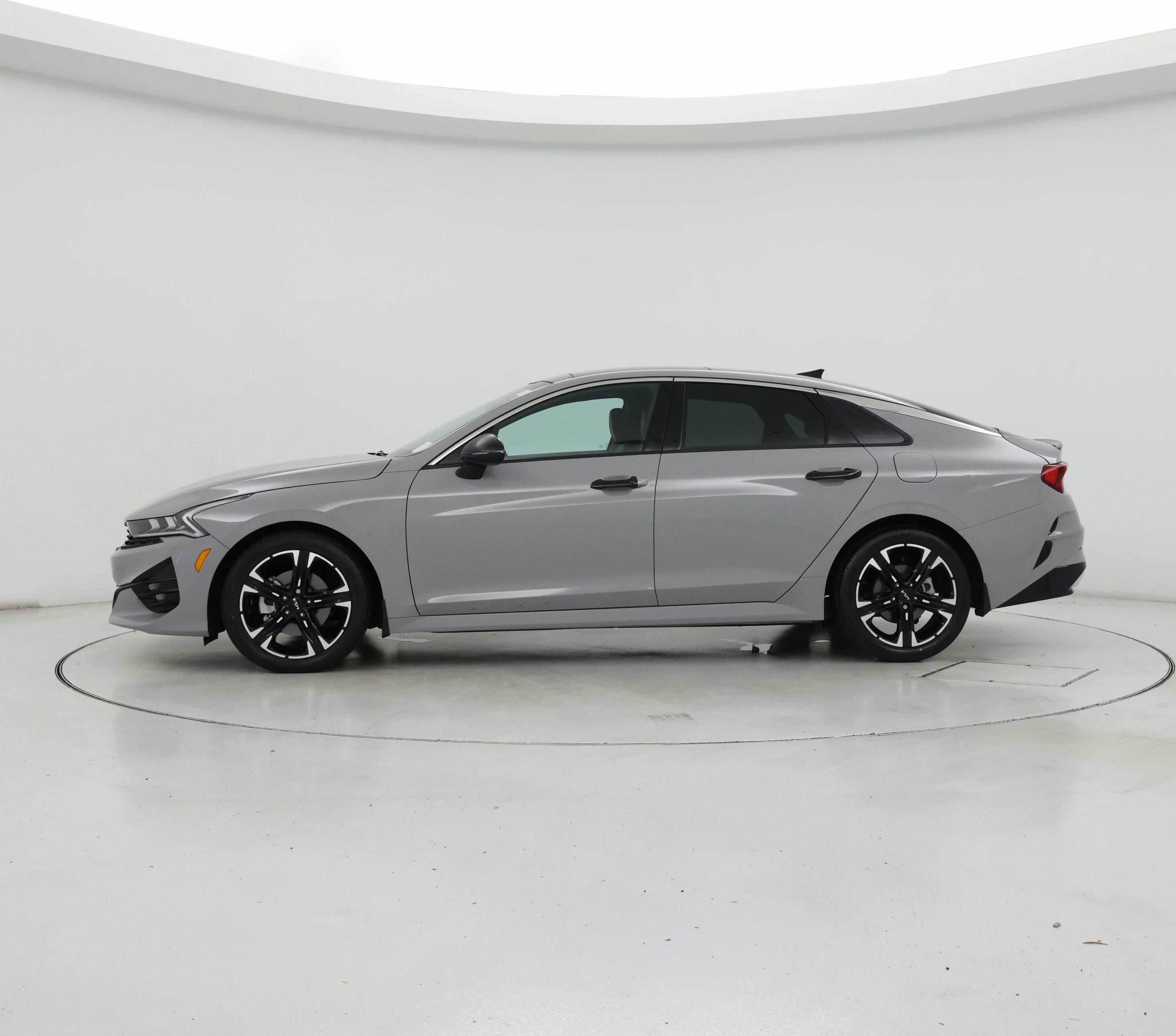 Thumbnail: 2022 Kia K5 - 3