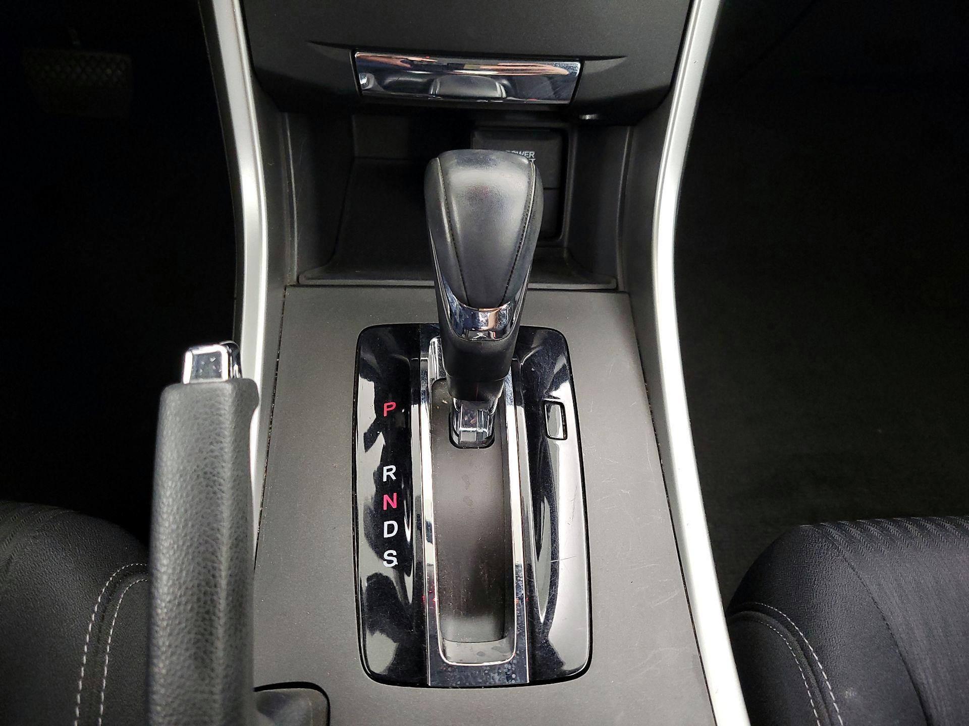 Thumbnail: 2014 Honda Accord - 17