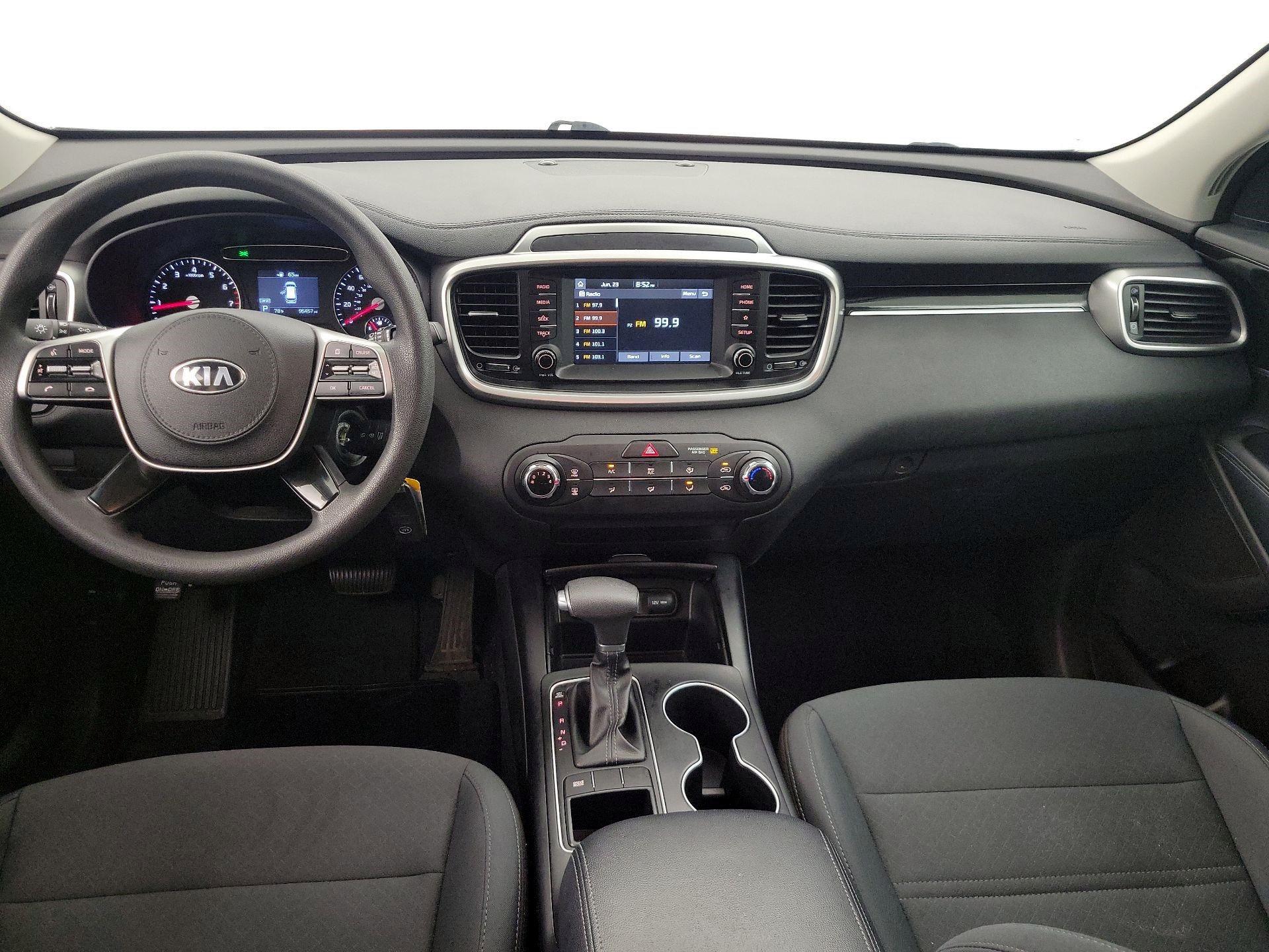 Thumbnail: 2019 Kia Sorento - 9