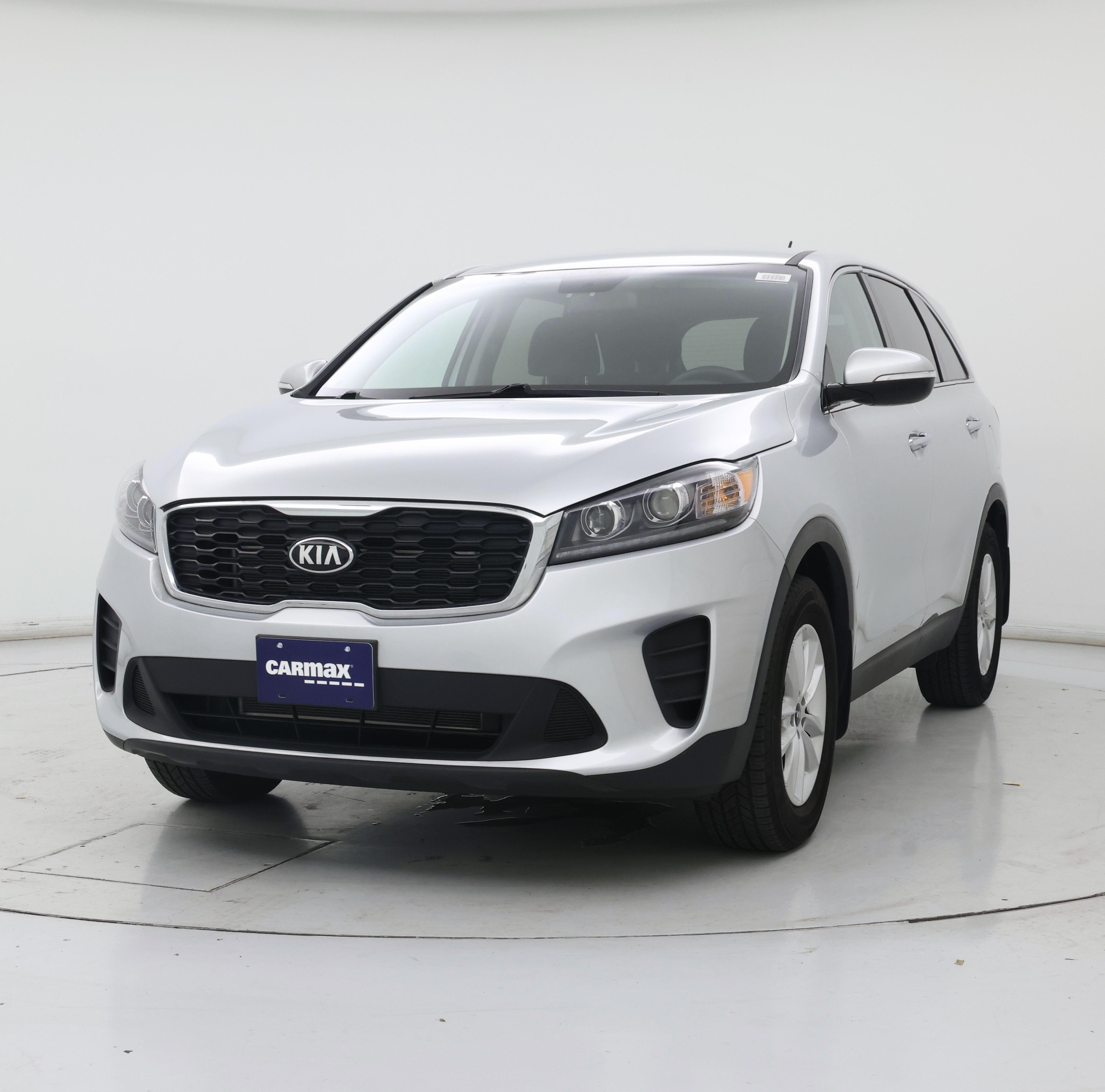 Thumbnail: 2019 Kia Sorento - 4
