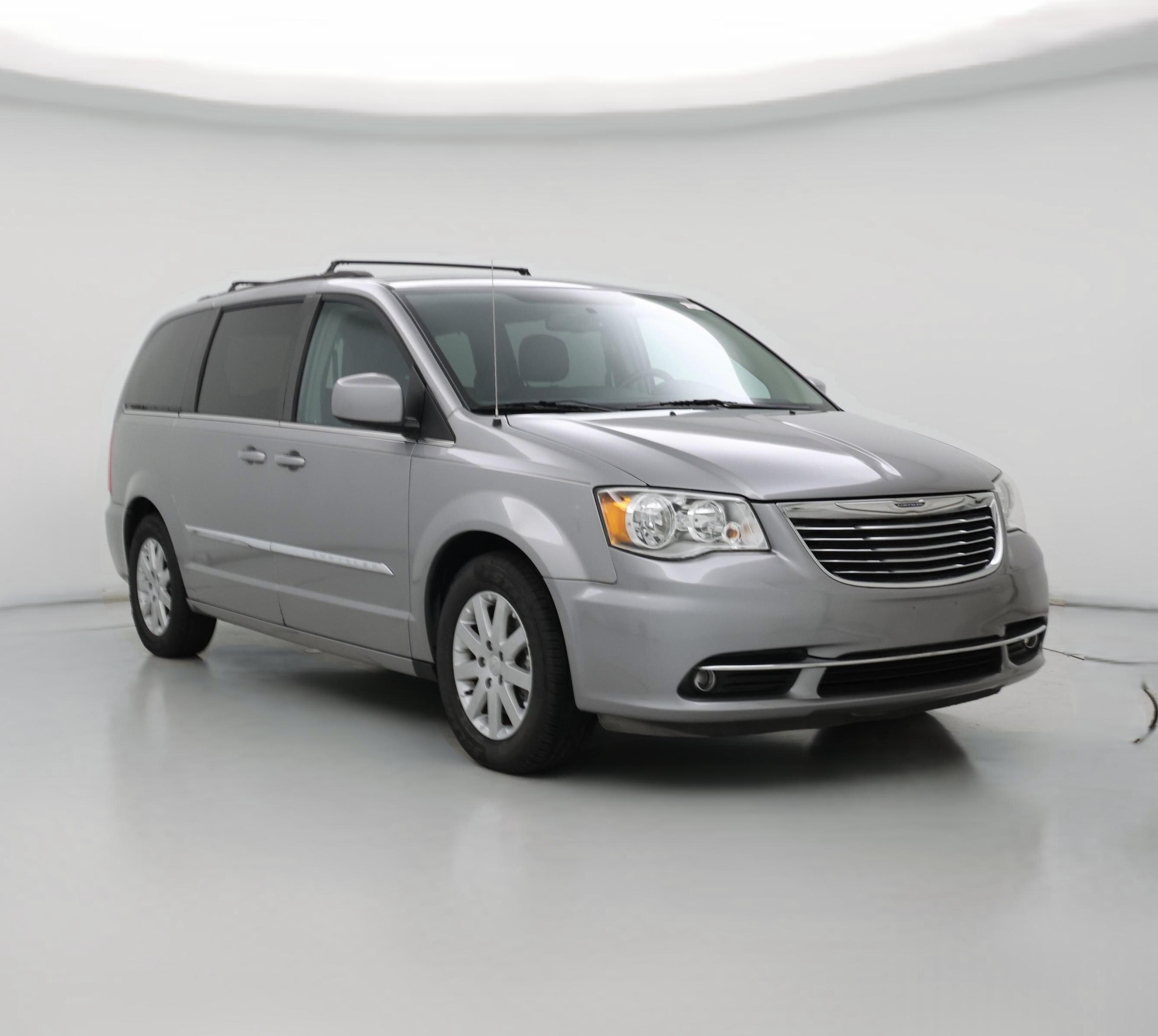 Thumbnail: 2016 Chrysler Town & Country - 1