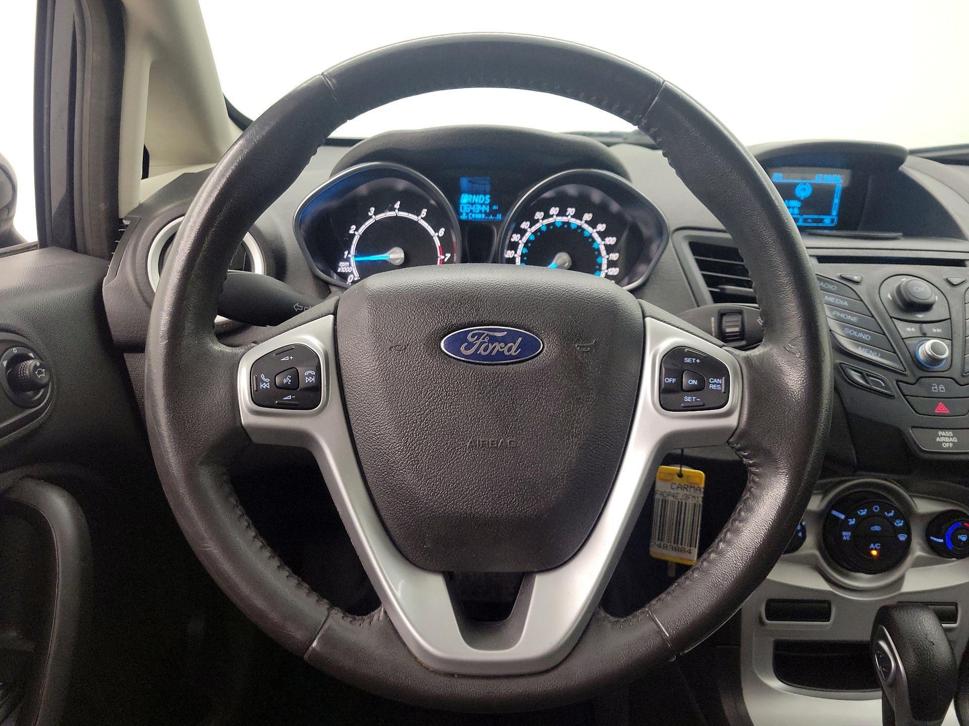 Thumbnail: 2015 Ford Fiesta - 10
