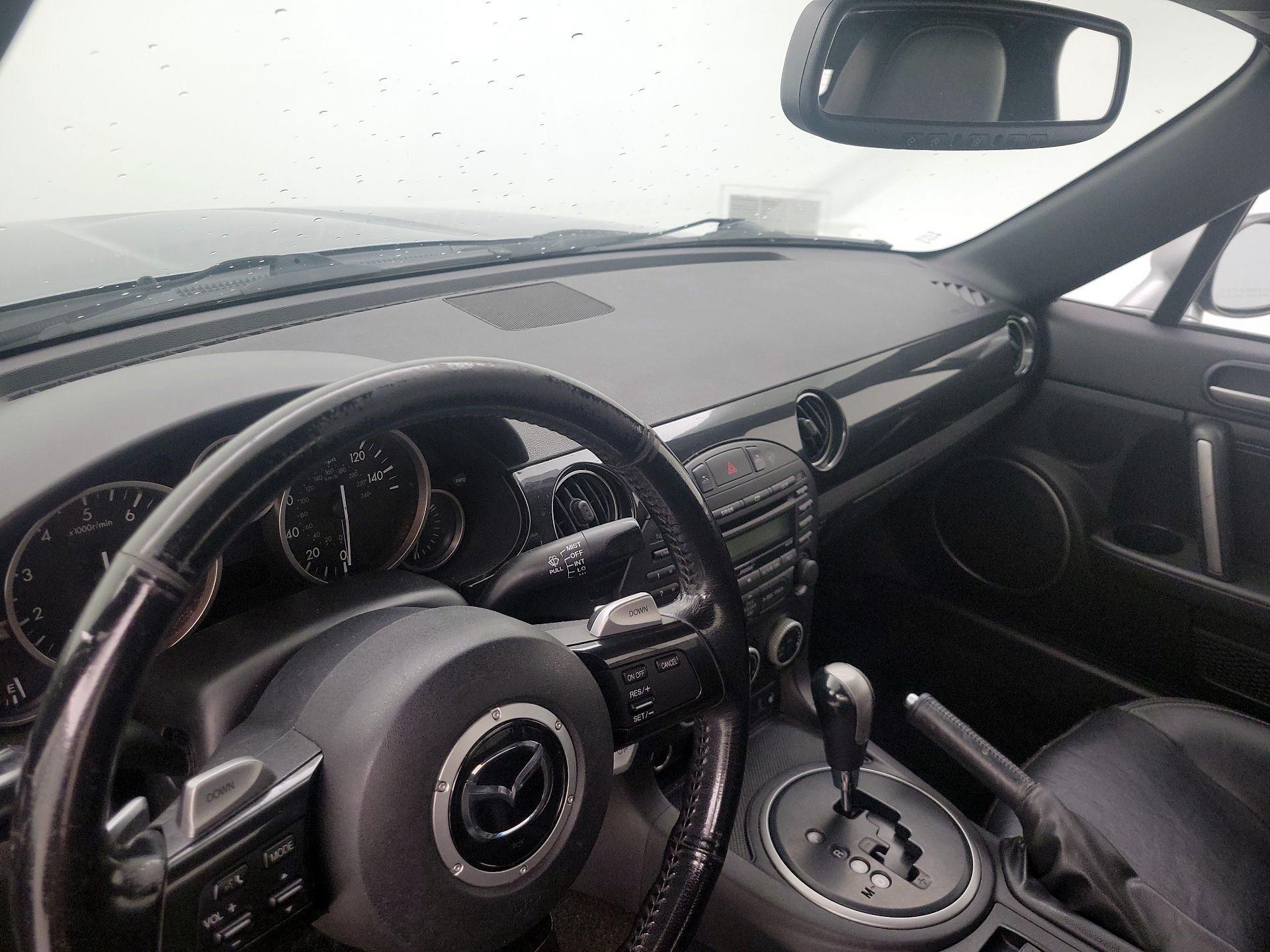 Thumbnail: 2013 Mazda MX-5 Miata - 9