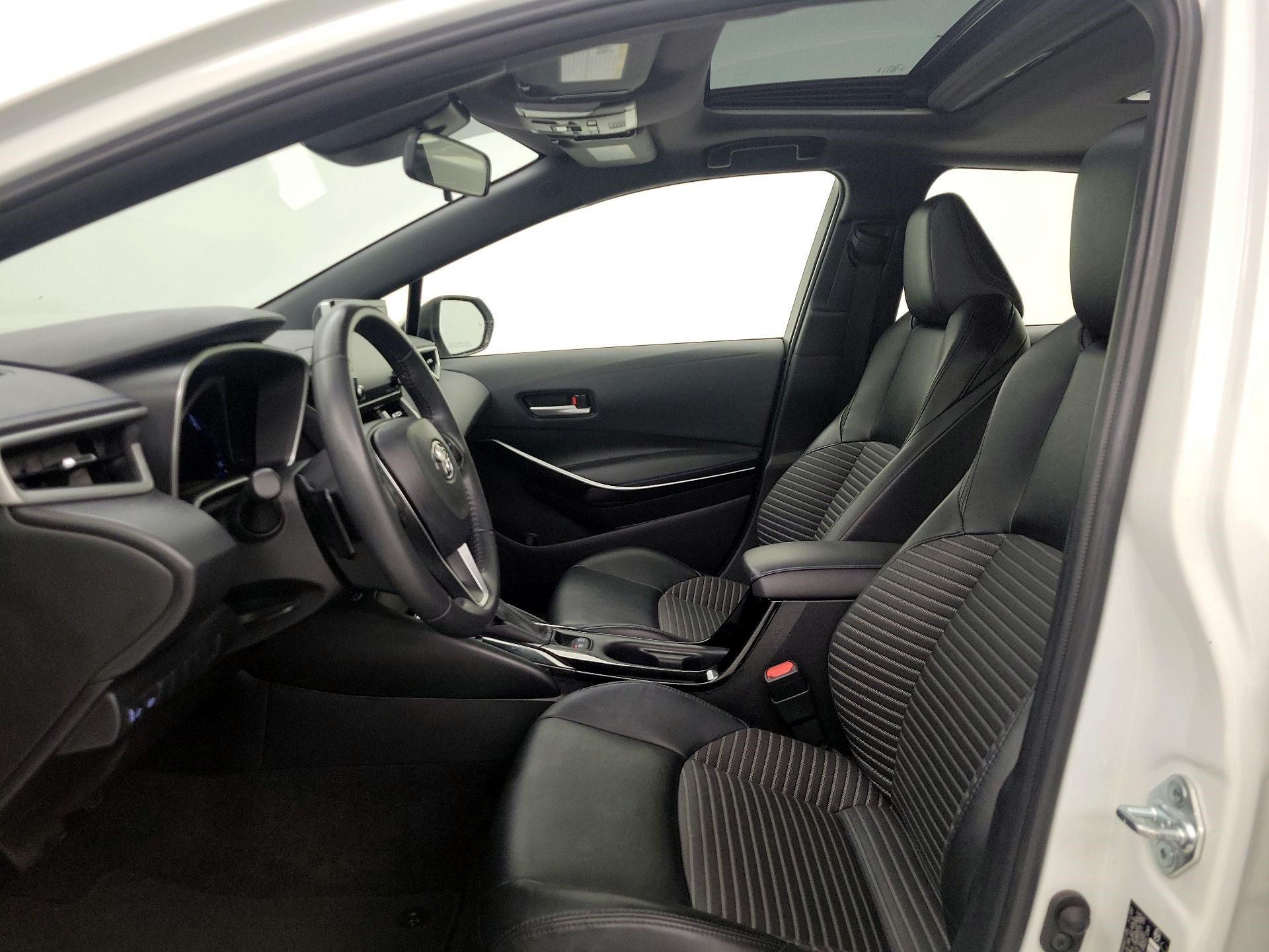 Thumbnail: 2021 Toyota Corolla - 11