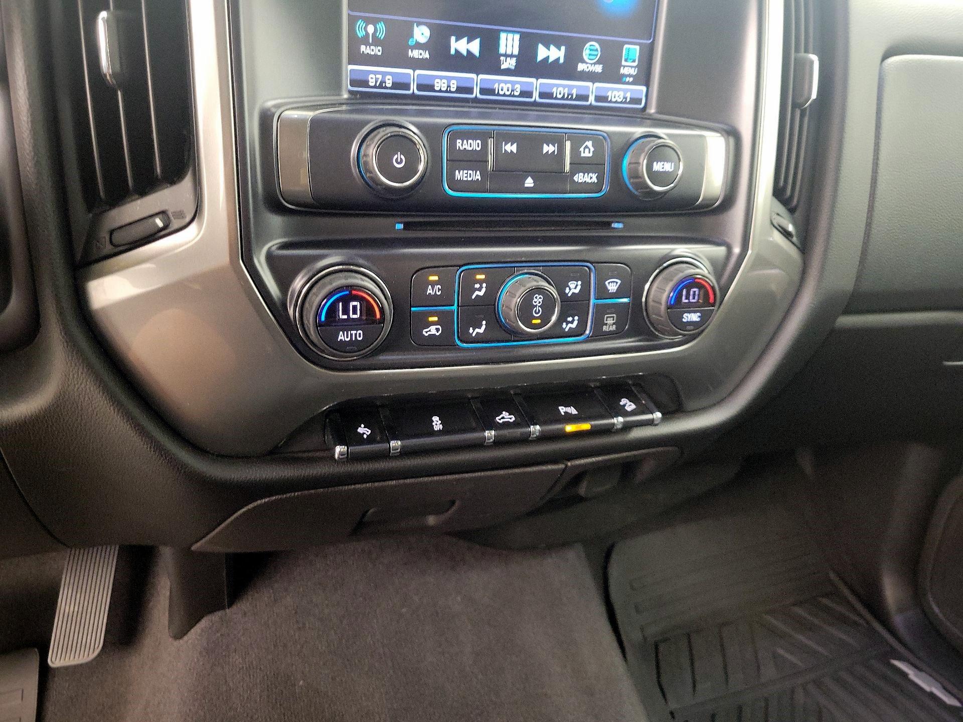 Thumbnail: 2018 Chevrolet Silverado 1500 - 16