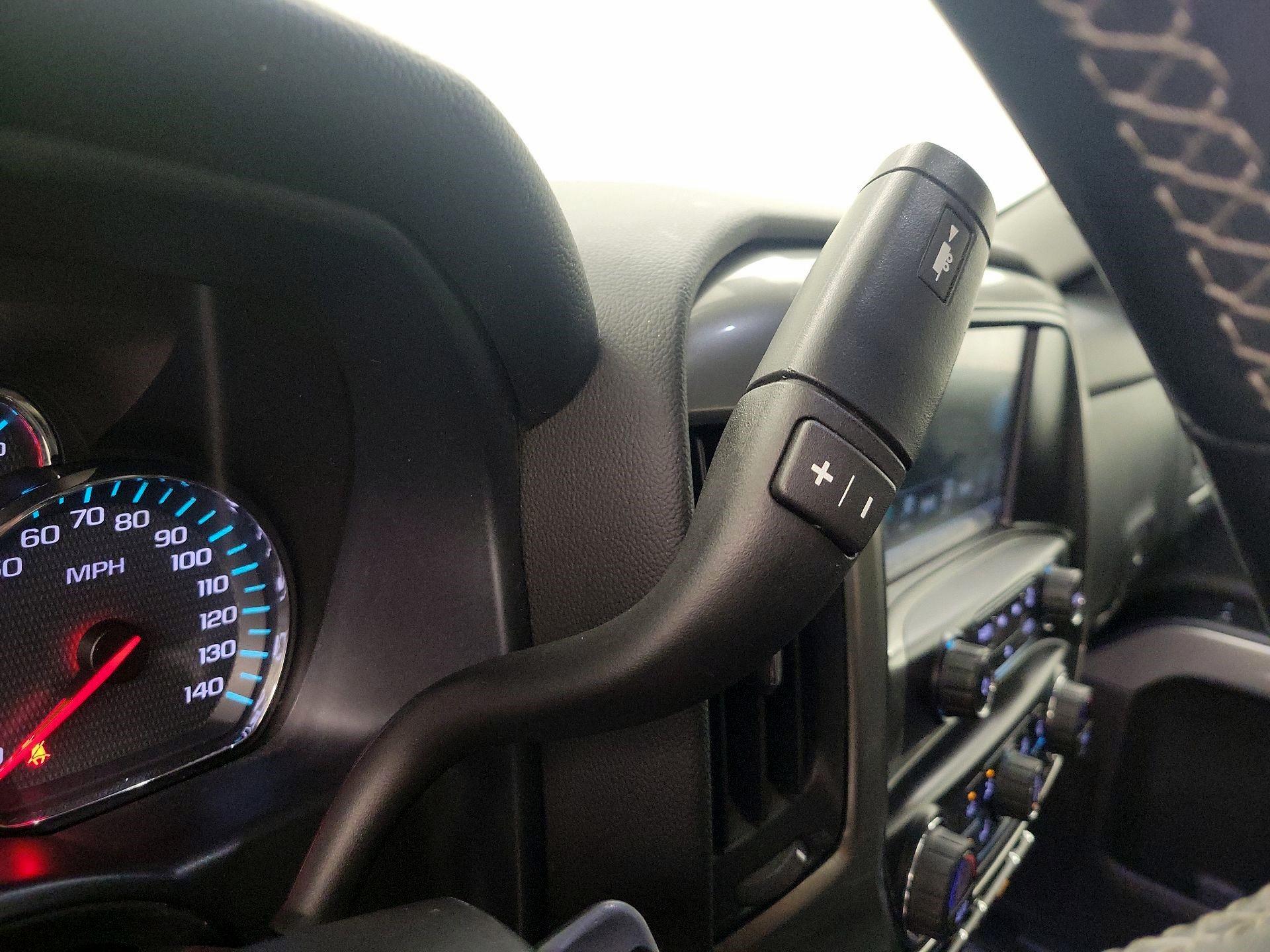 Thumbnail: 2018 Chevrolet Silverado 1500 - 17