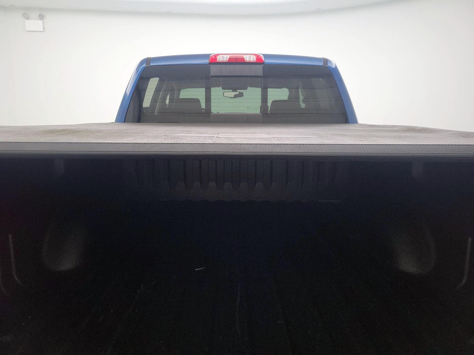 Thumbnail: 2018 Chevrolet Silverado 1500 - 20