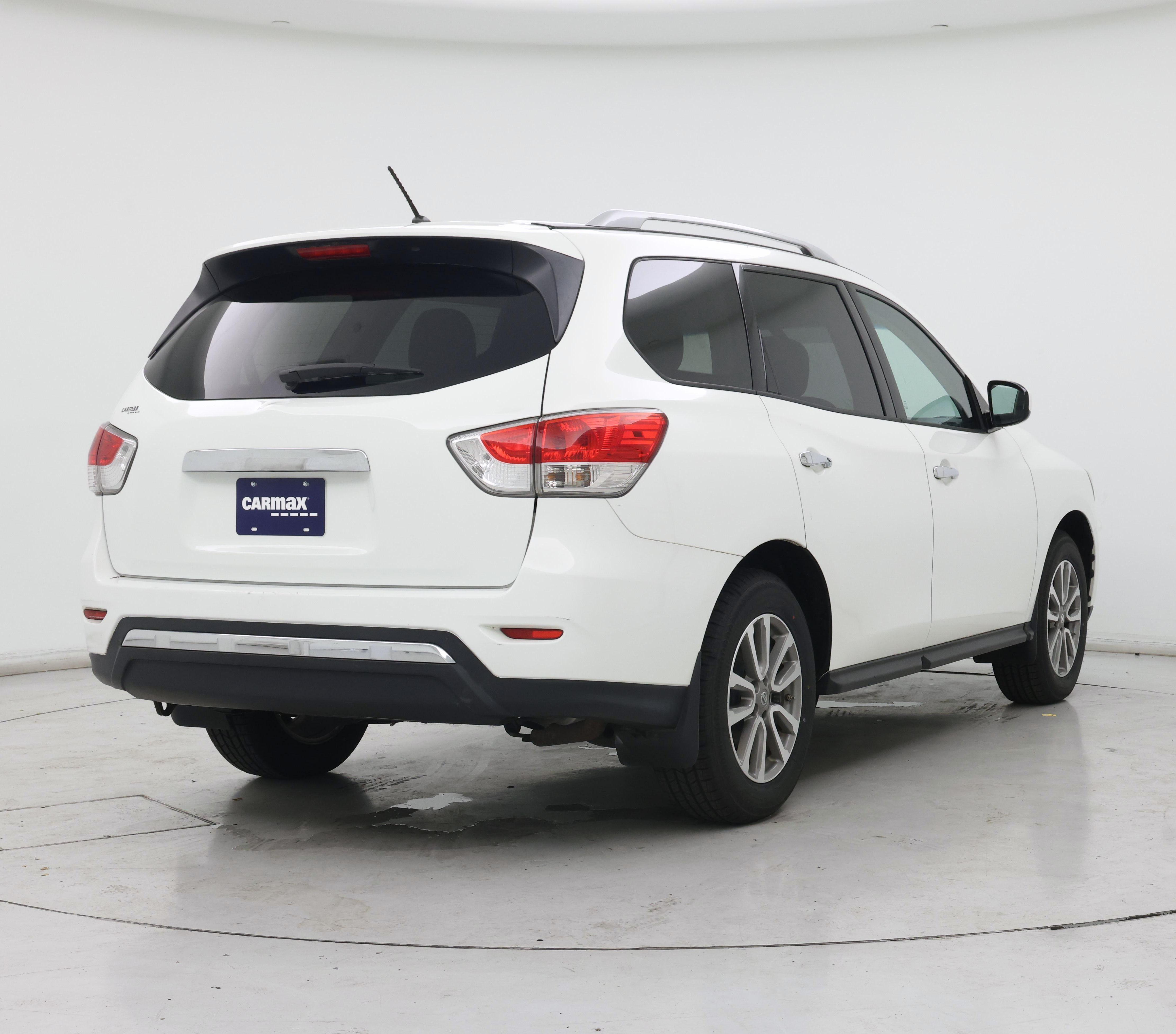 Thumbnail: 2015 Nissan Pathfinder - 8